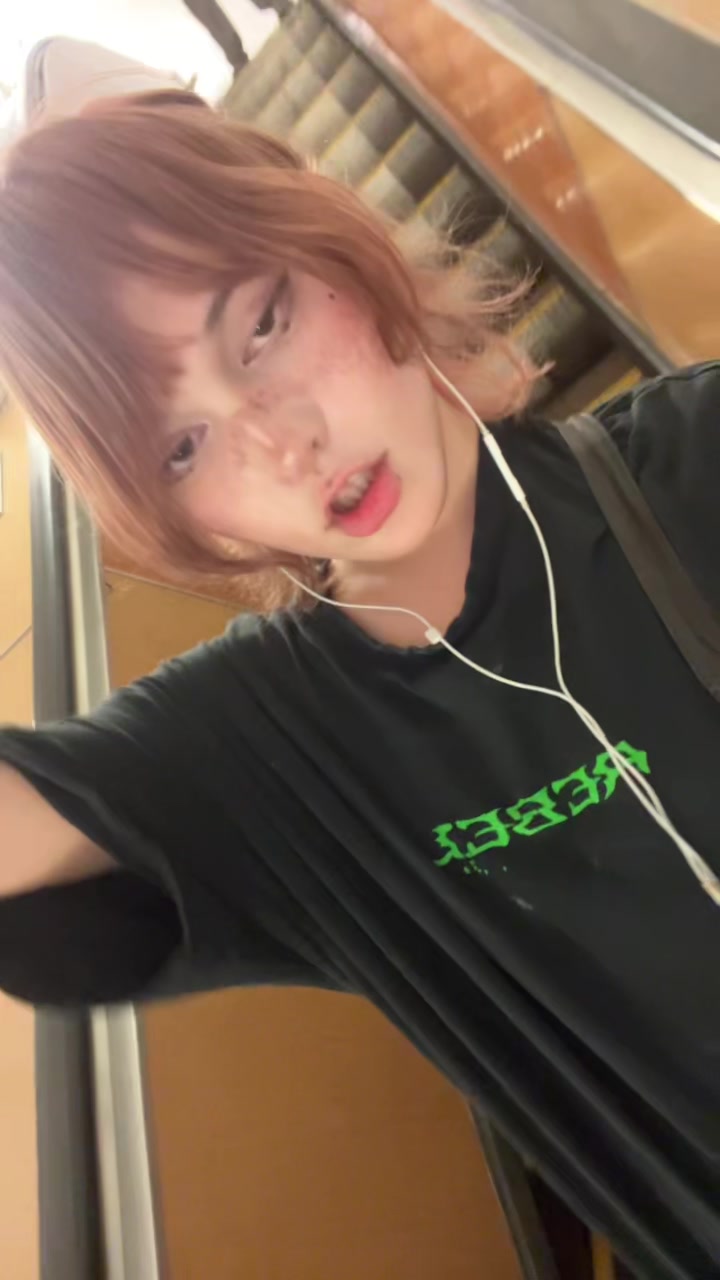 @kiss7day