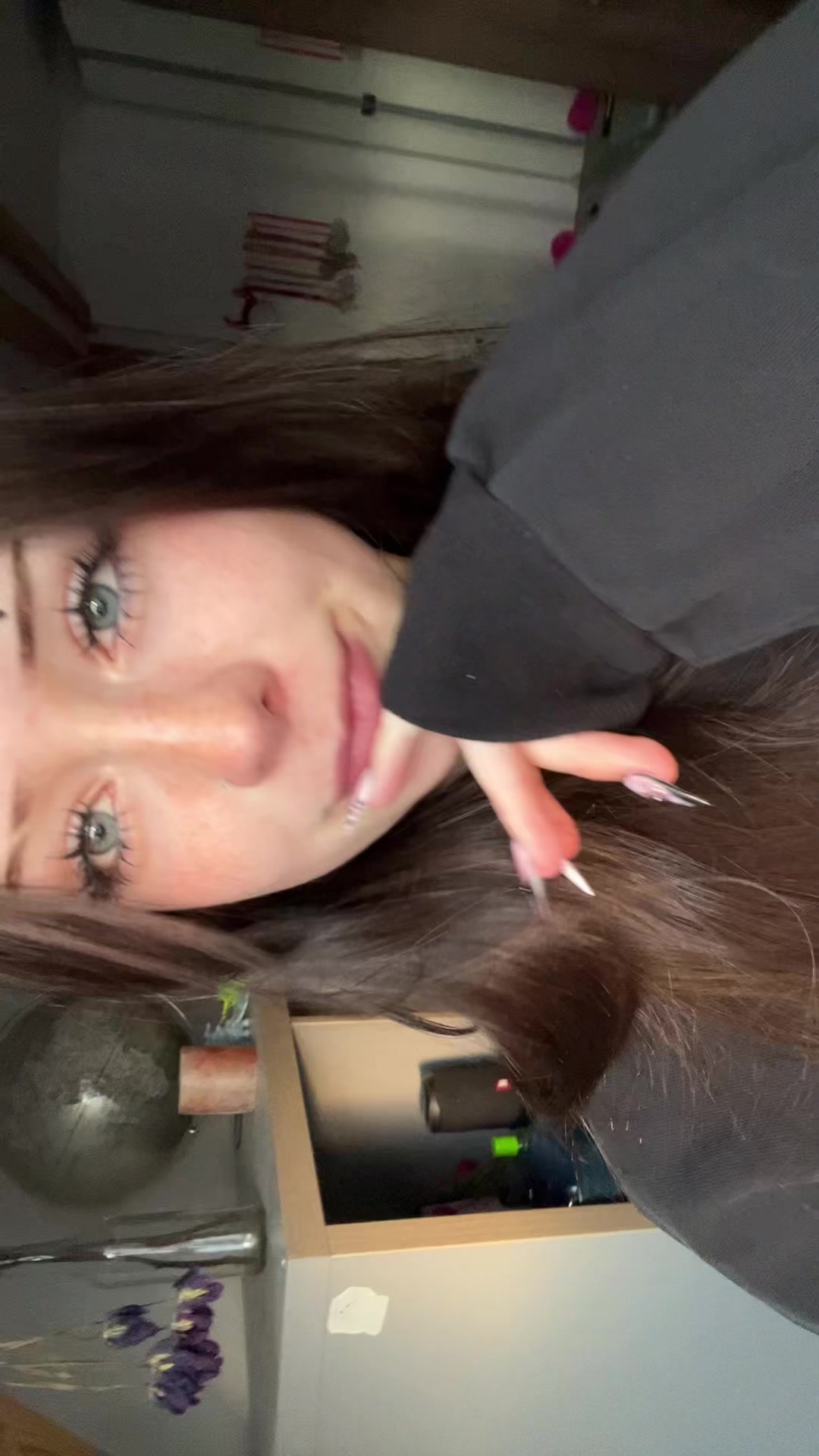 @aninkaa