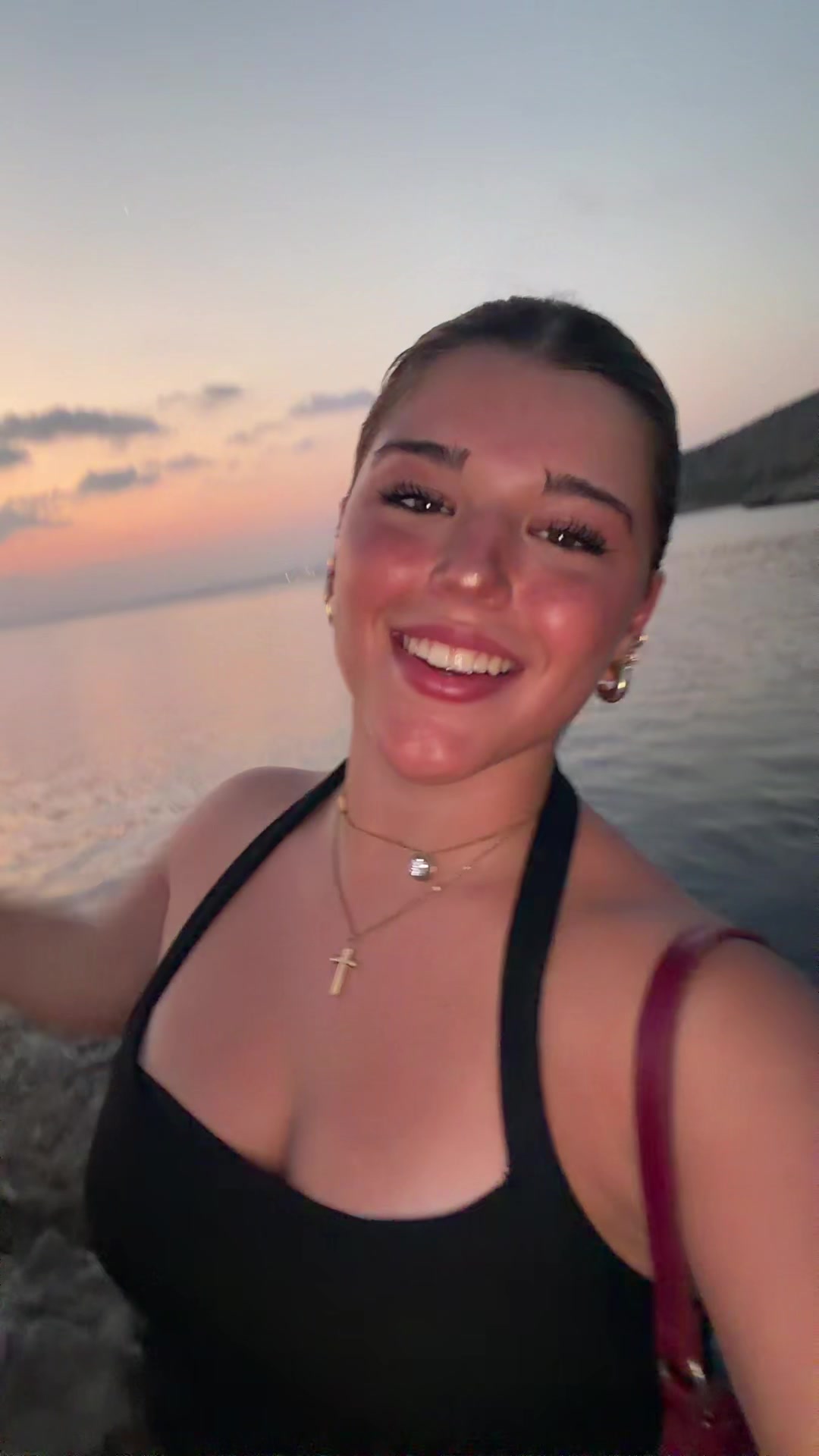 @𝐄𝐬𝐭𝐞𝐟𝐚𝐧𝐢𝐚