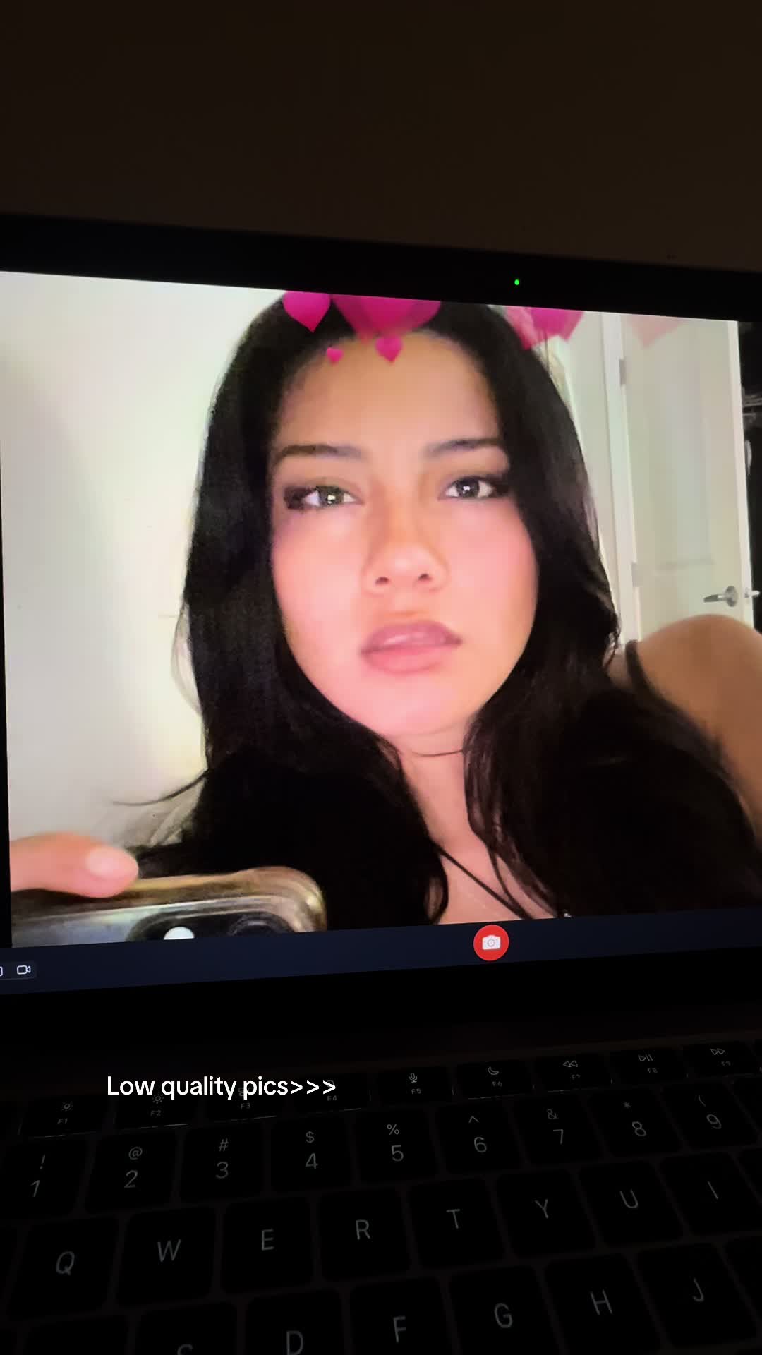 @Dezii