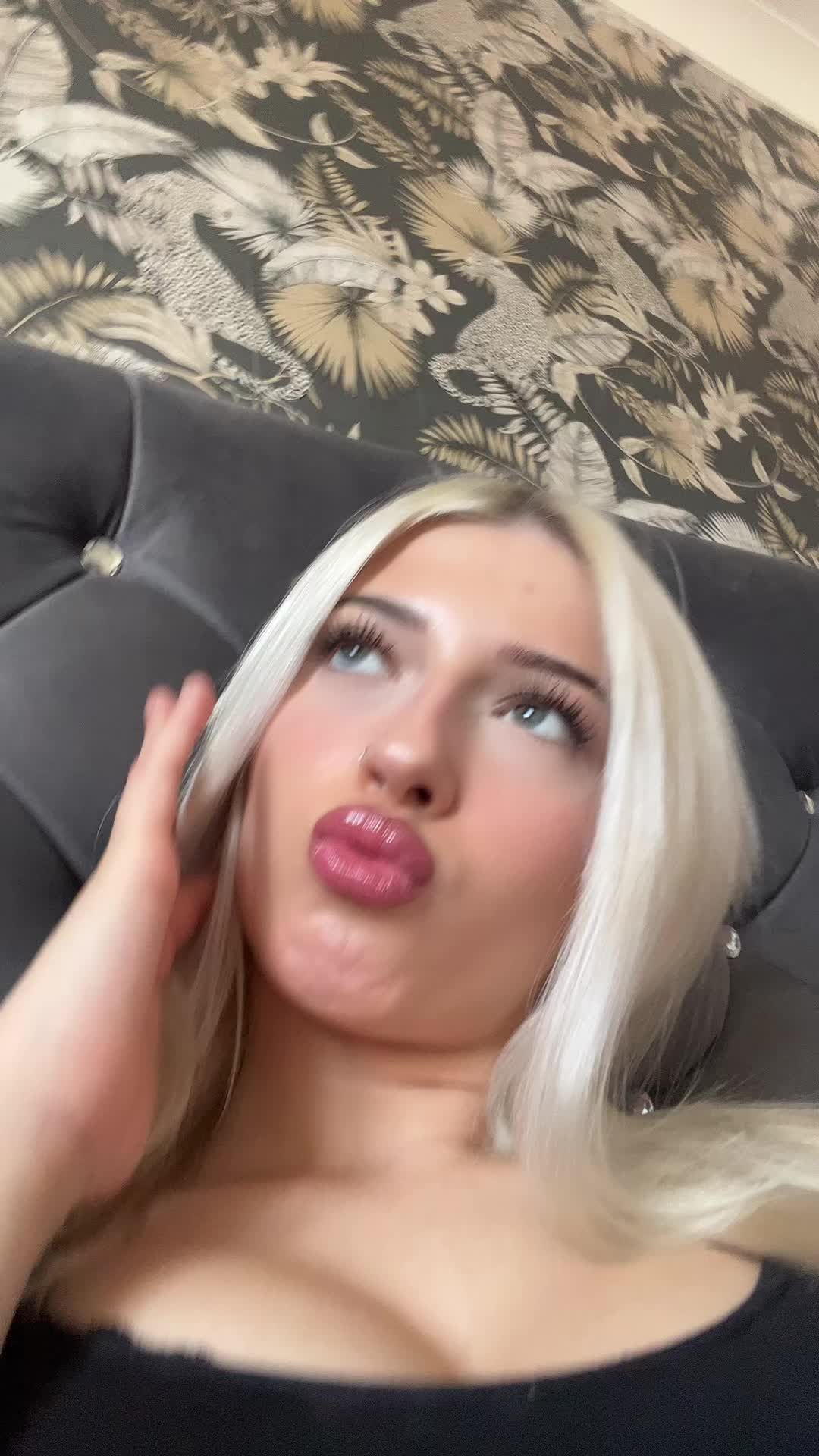 @Zuzanna🌺