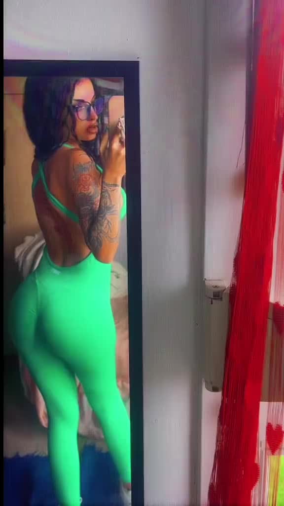 @Laishawolfe