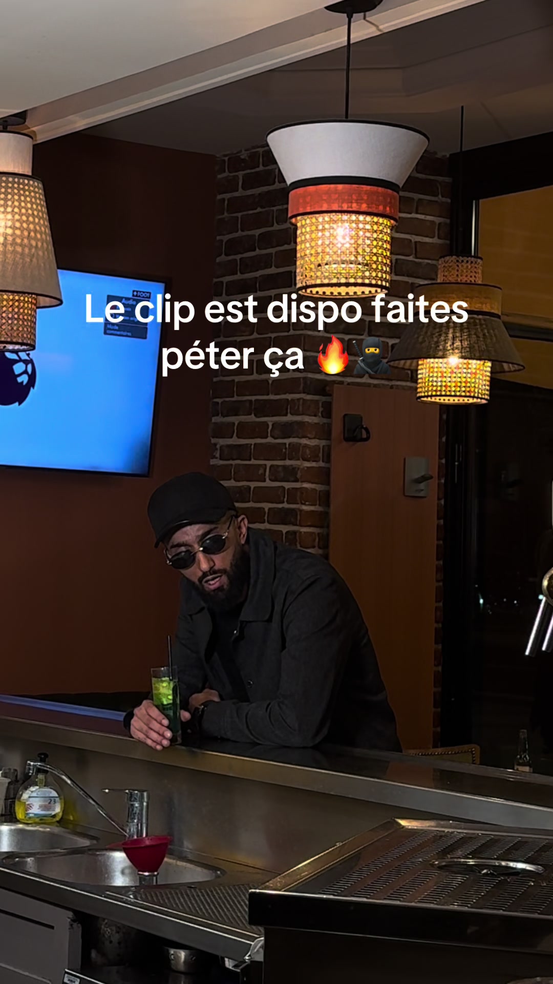 @Niro