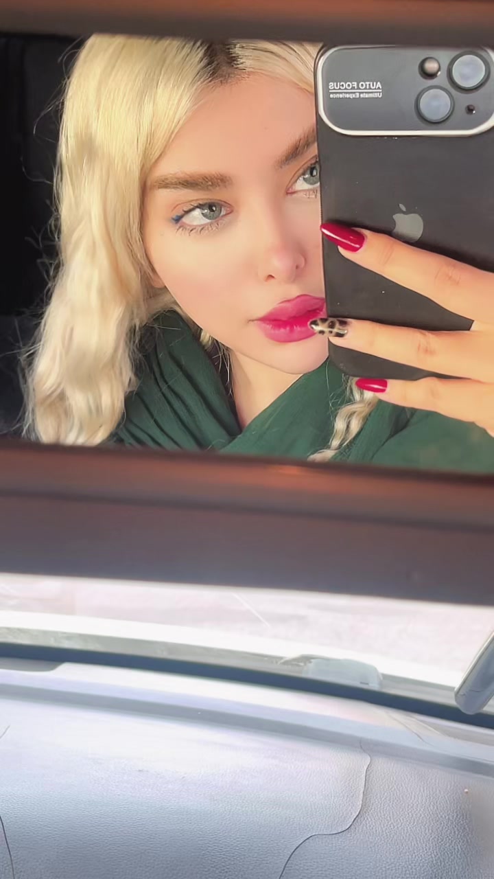 @shaghayegh