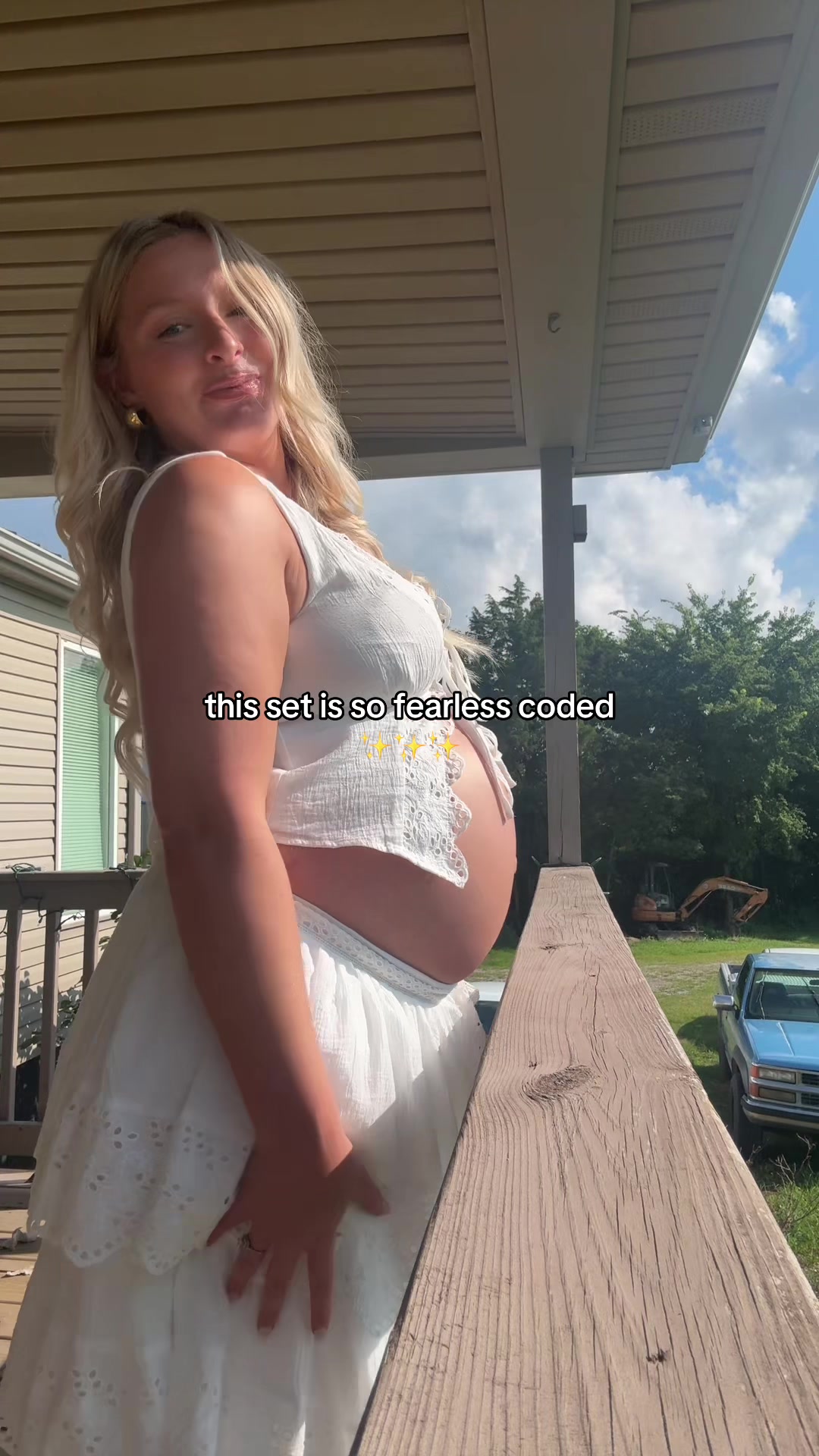 @Mariah | golden fur mom +wifey