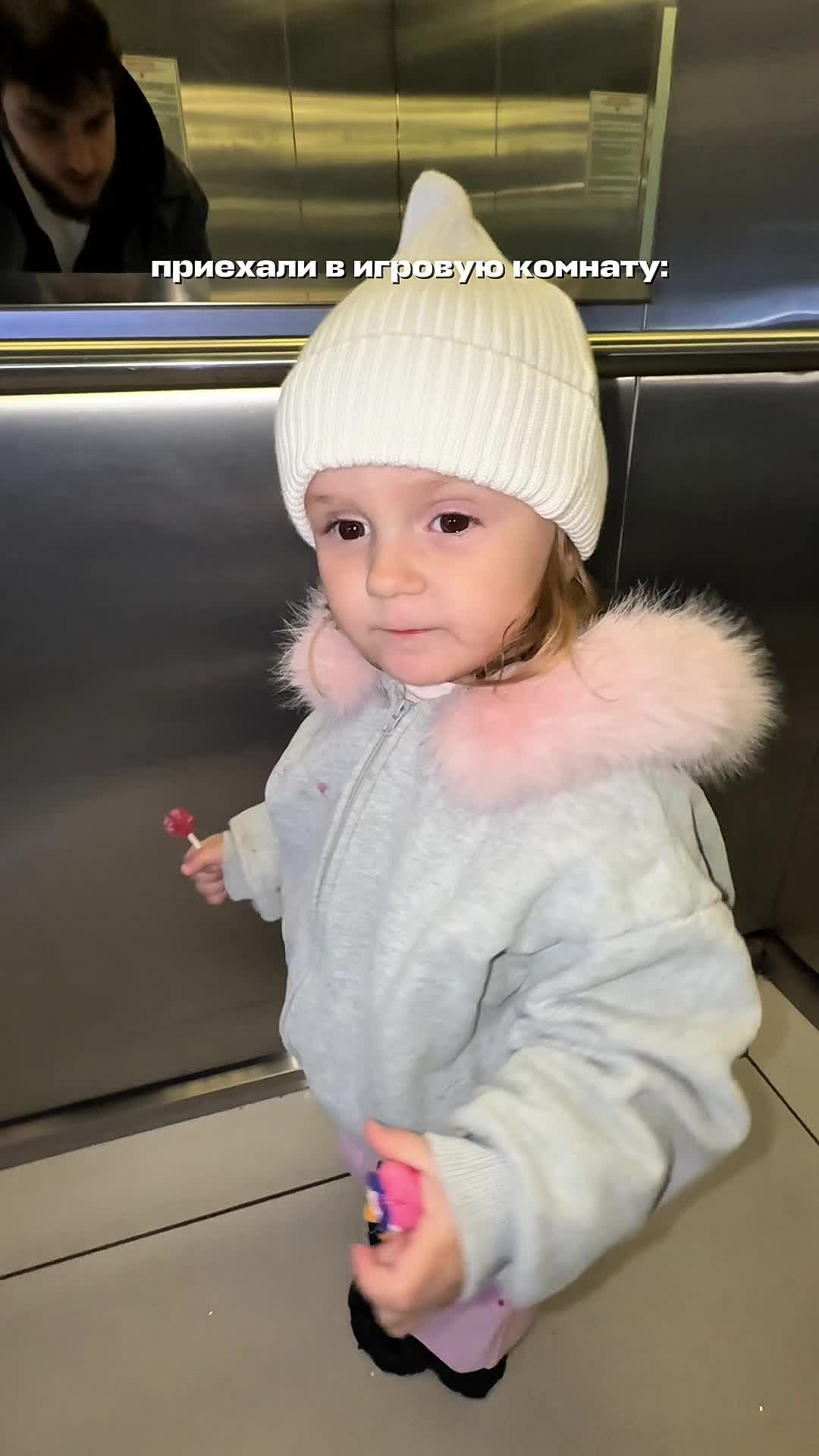 @pa.nikas
