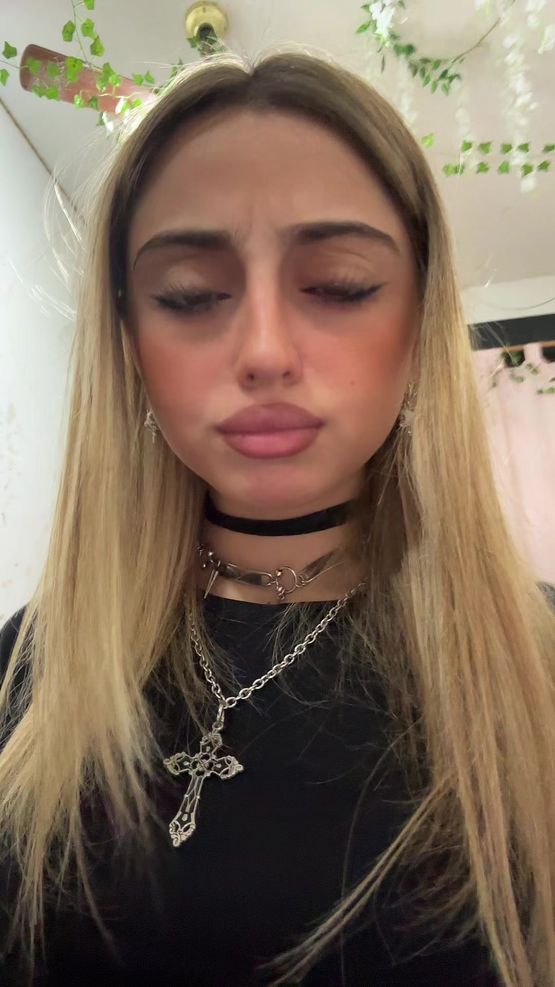 @viuxyta