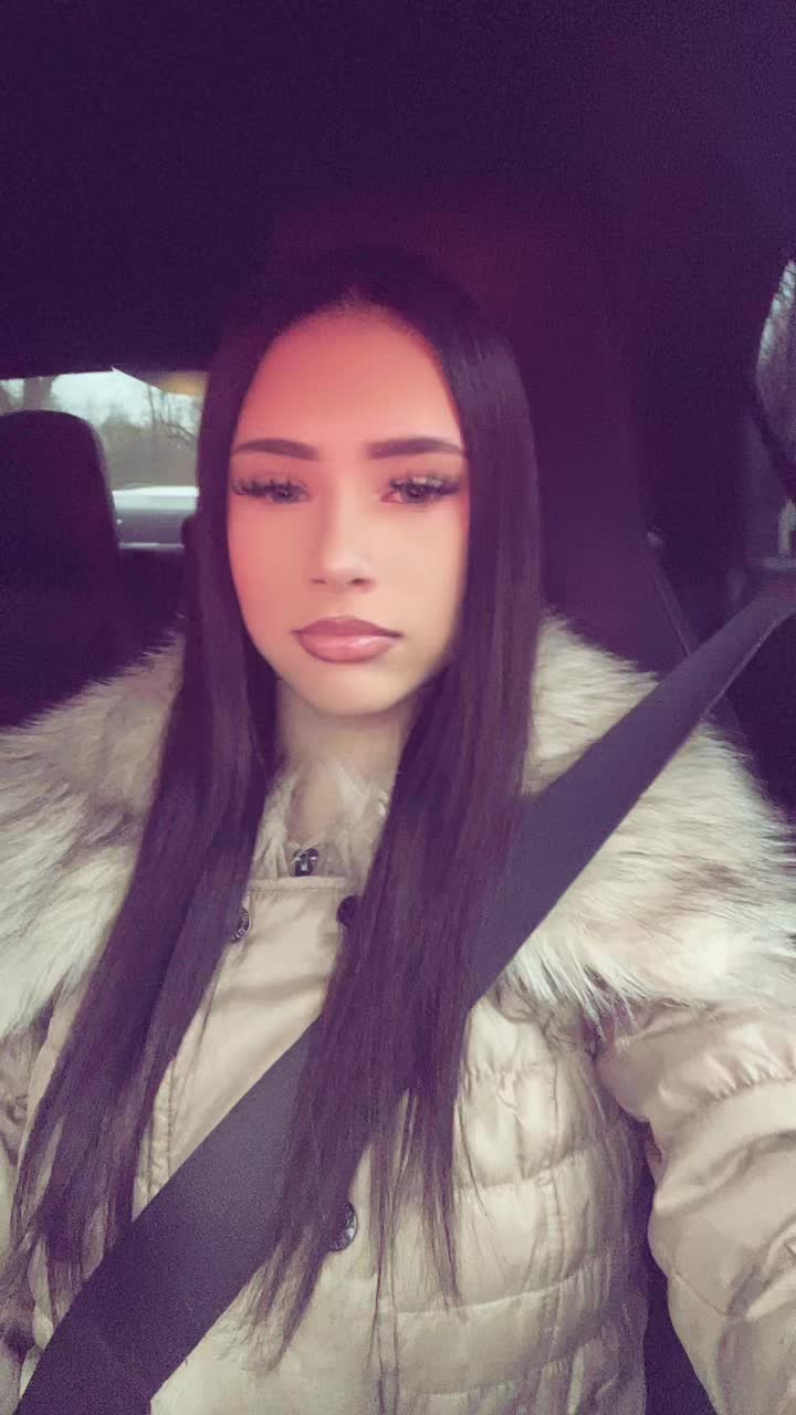 @𝒢𝓊𝓁𝒾𝒶 🖤