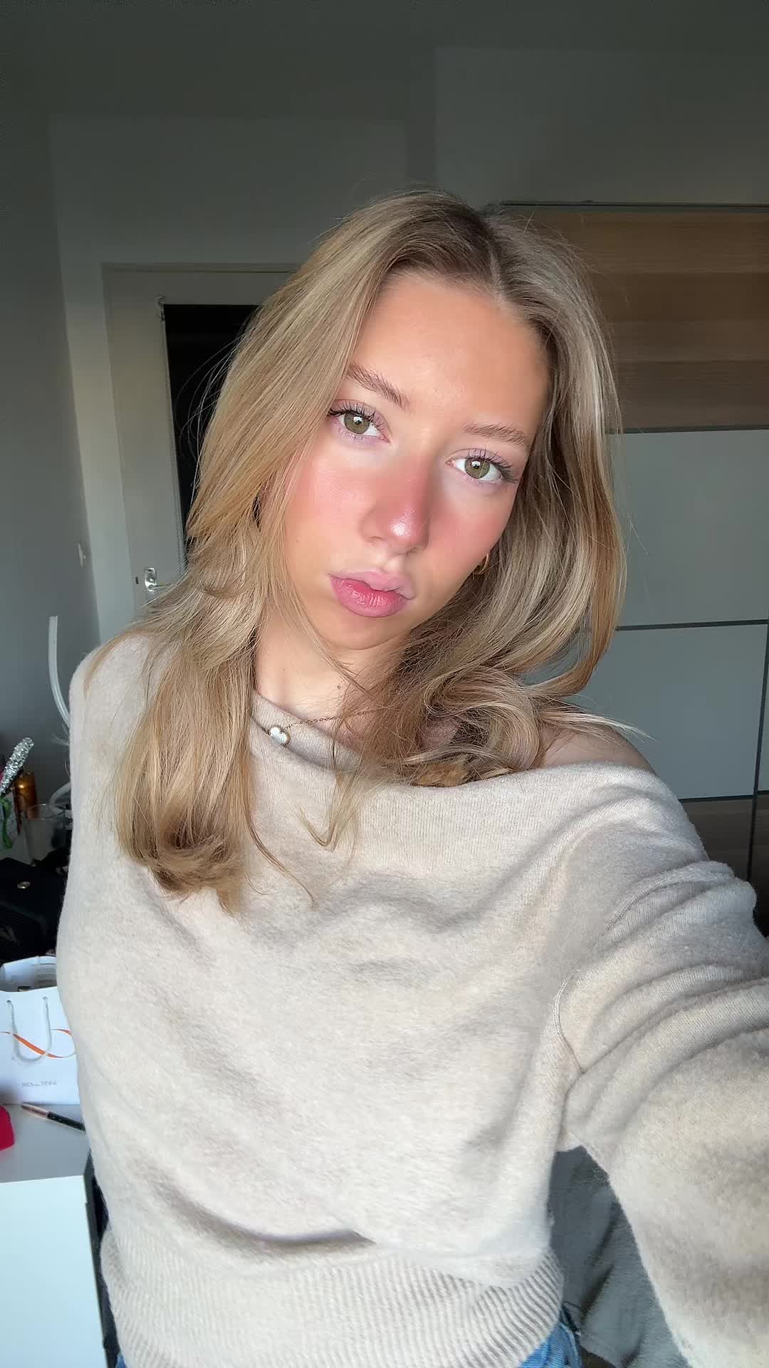 @cécilie