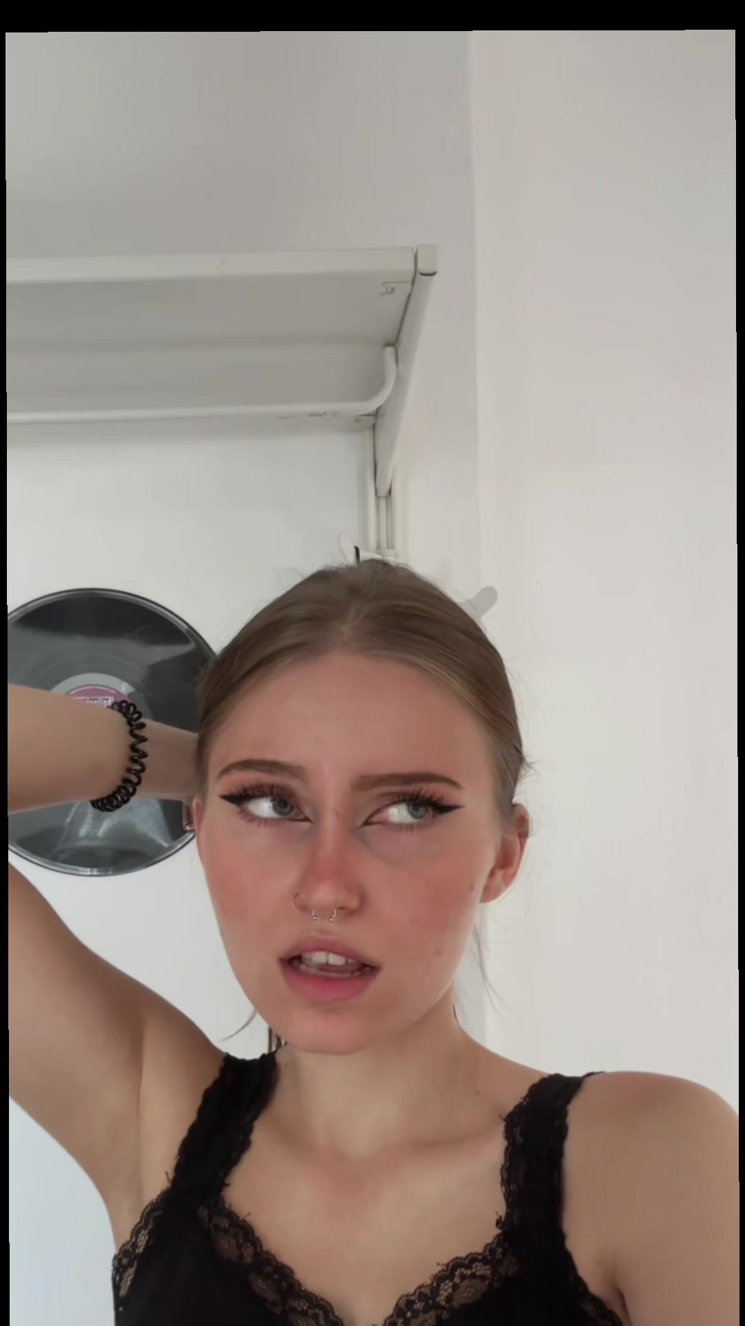 @lena