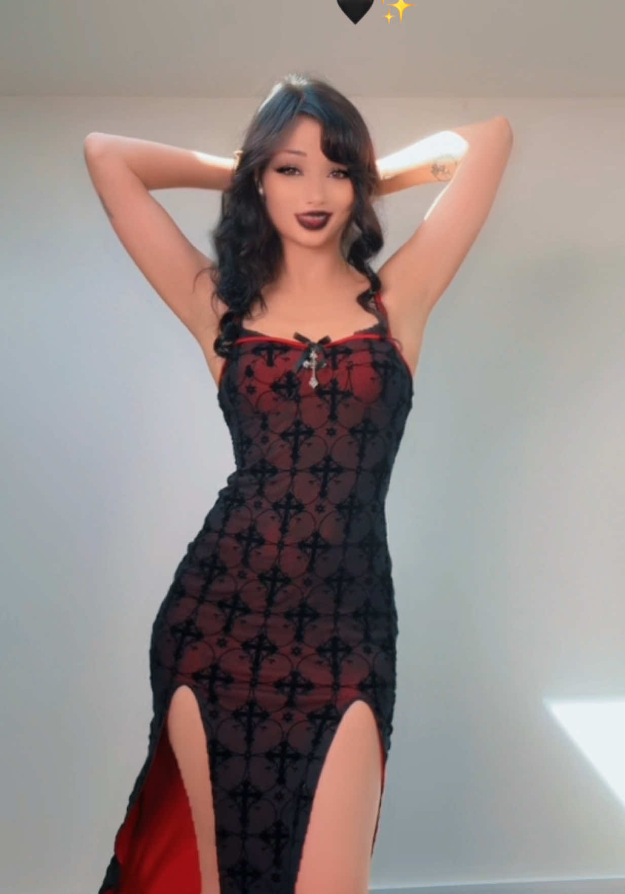 @bellajynx