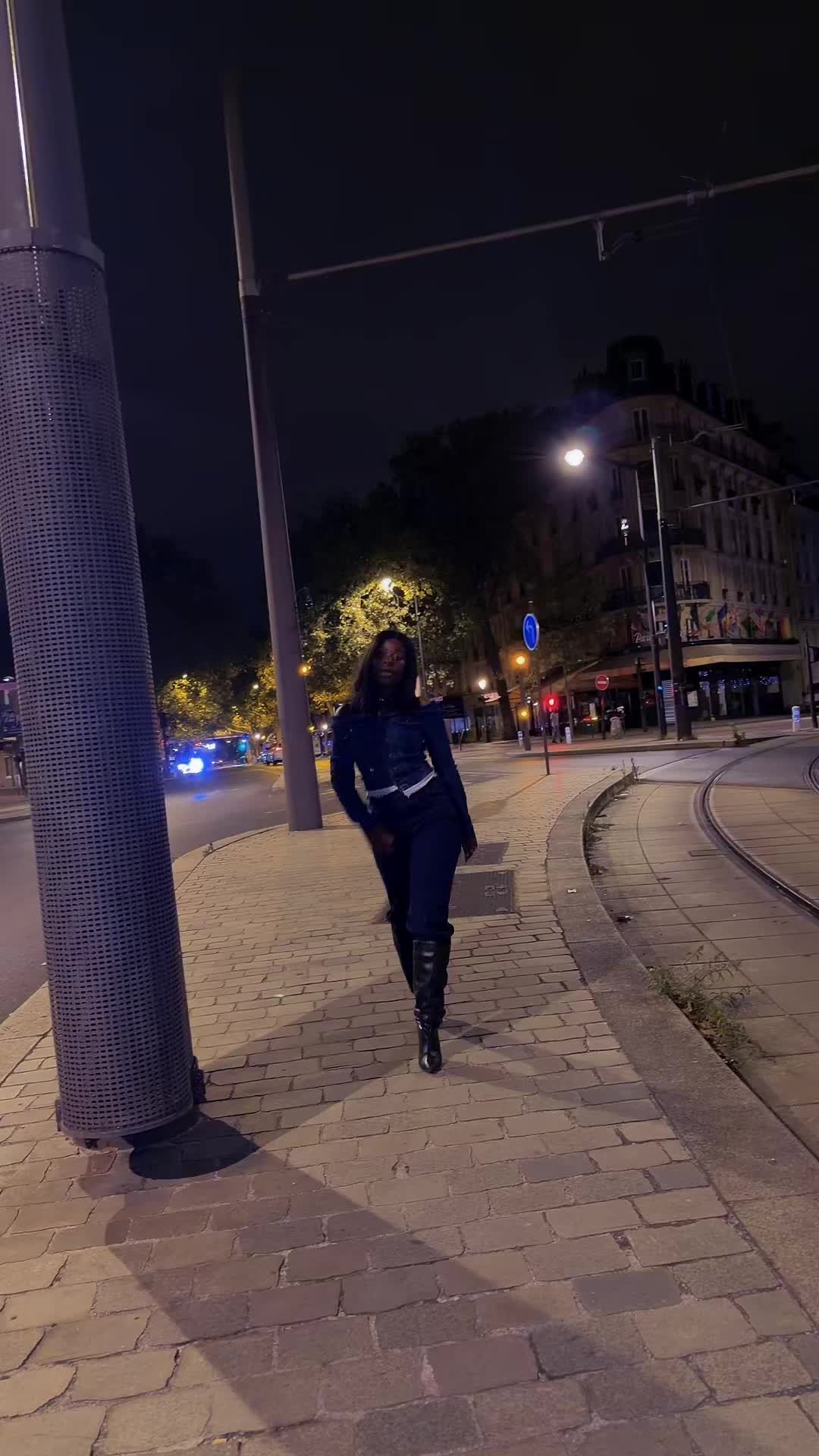 @Sona❤️Saloni🇬🇳