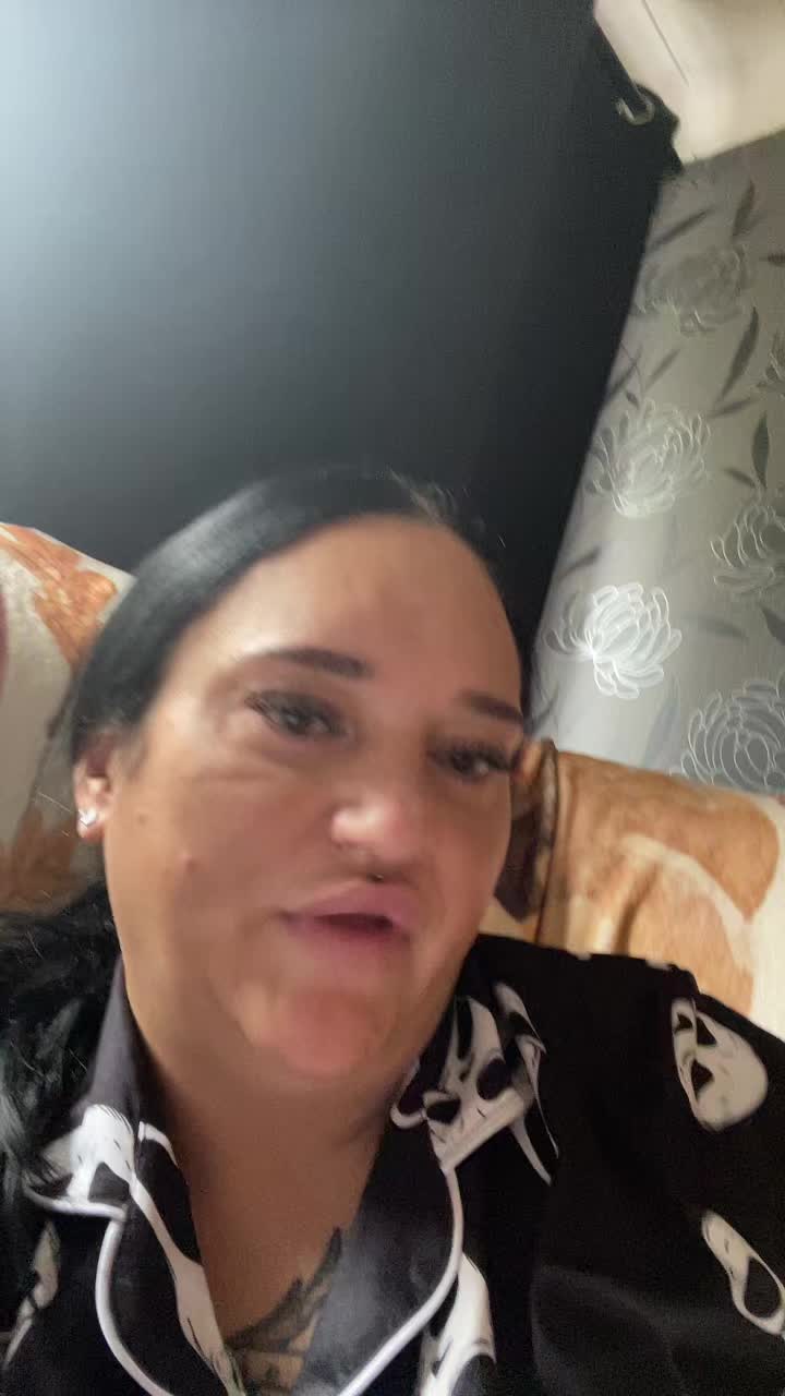 @charley giveaway queen 👸