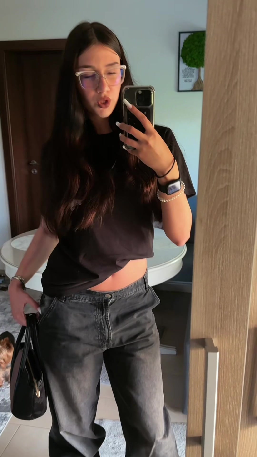 @legitamelia