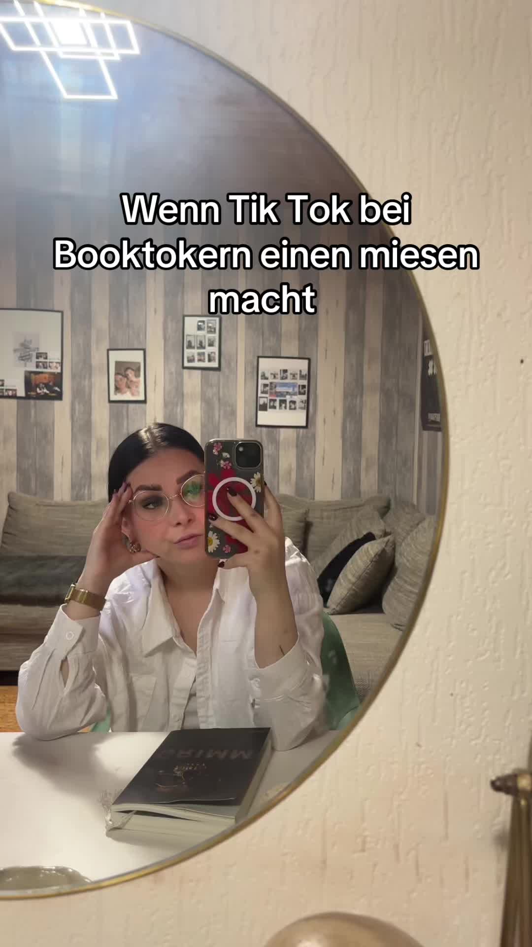 @Nadine/Booktok 📚