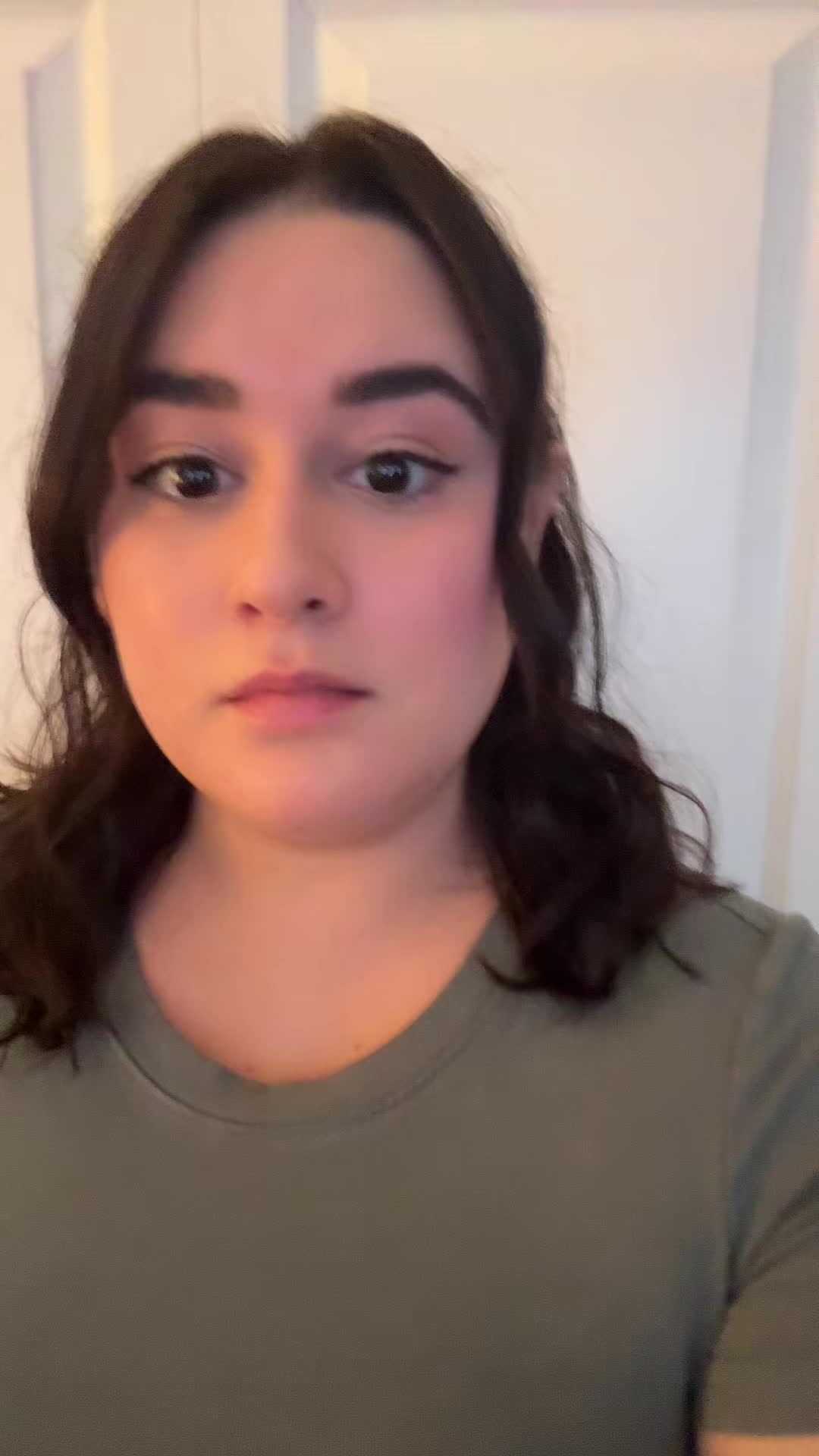 @Bella