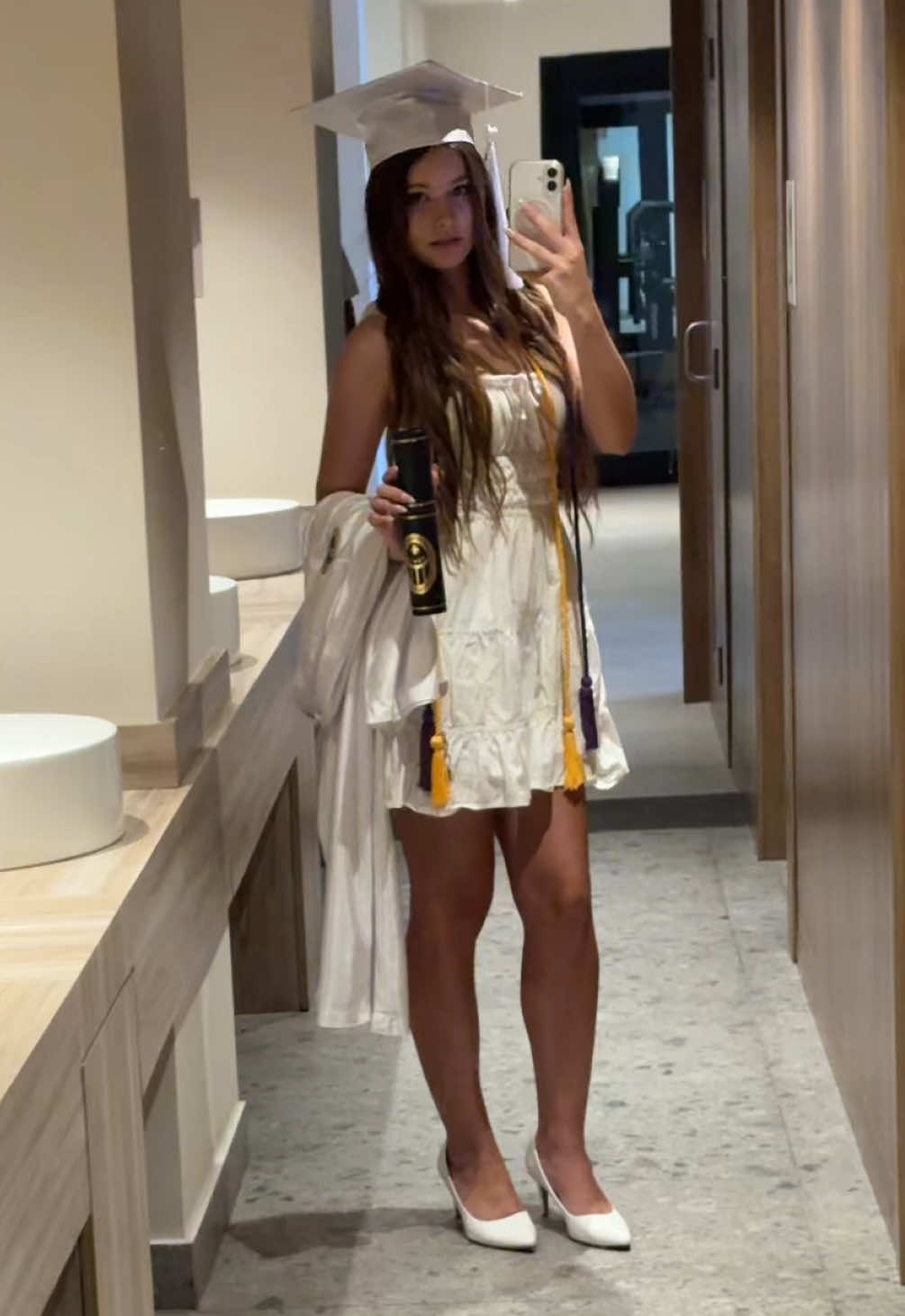 @лана