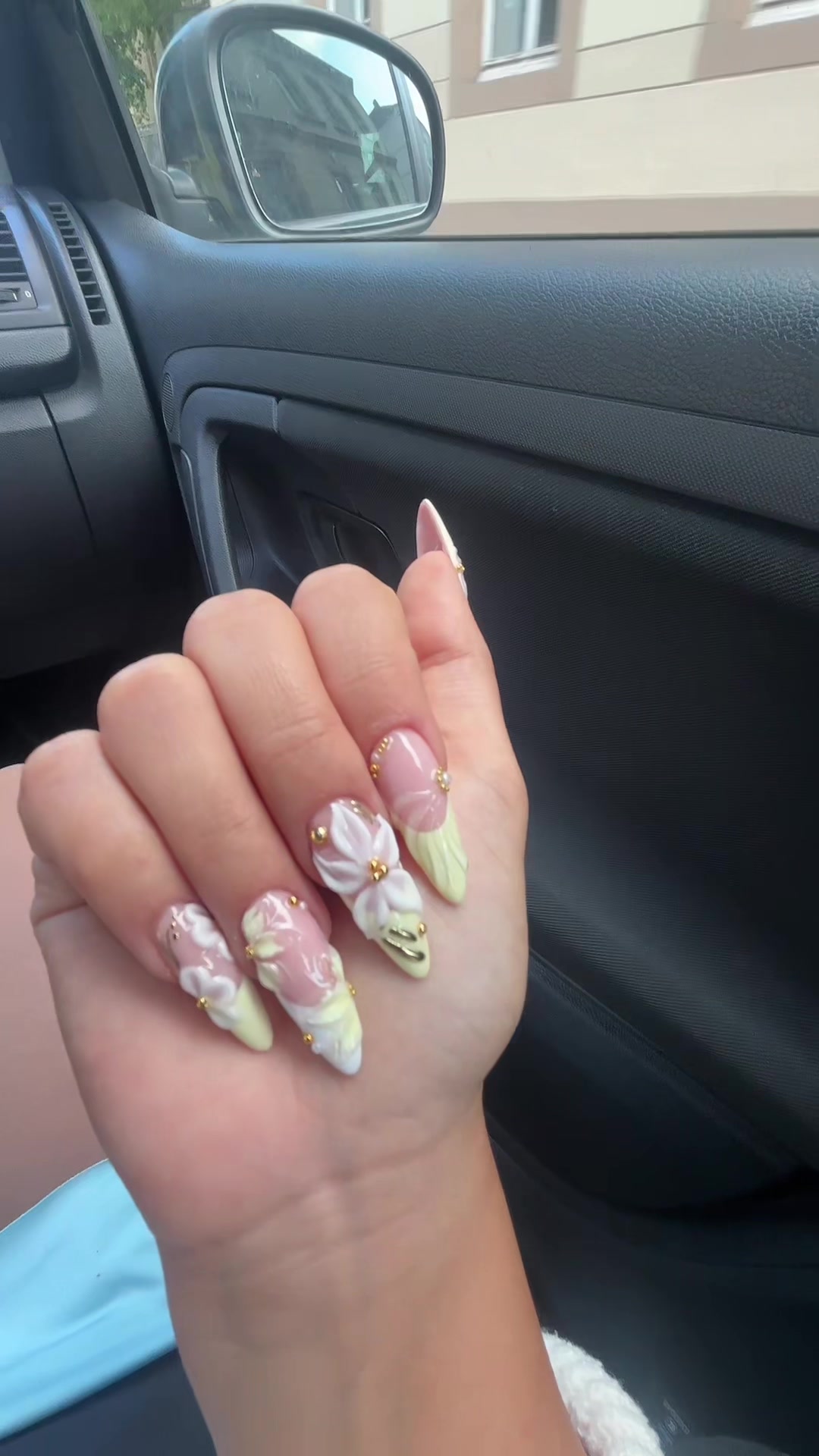 @𝐾 𝑖 𝑡 𝑎 𝑚 𝑎