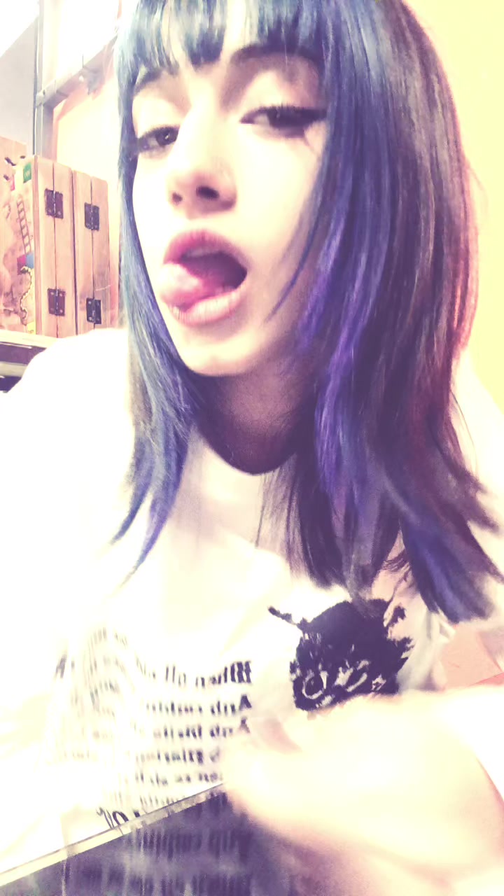 @Blueberry 🫐