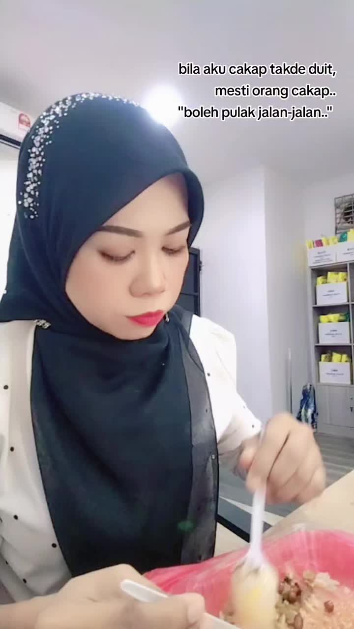 @Juwita_Ayu