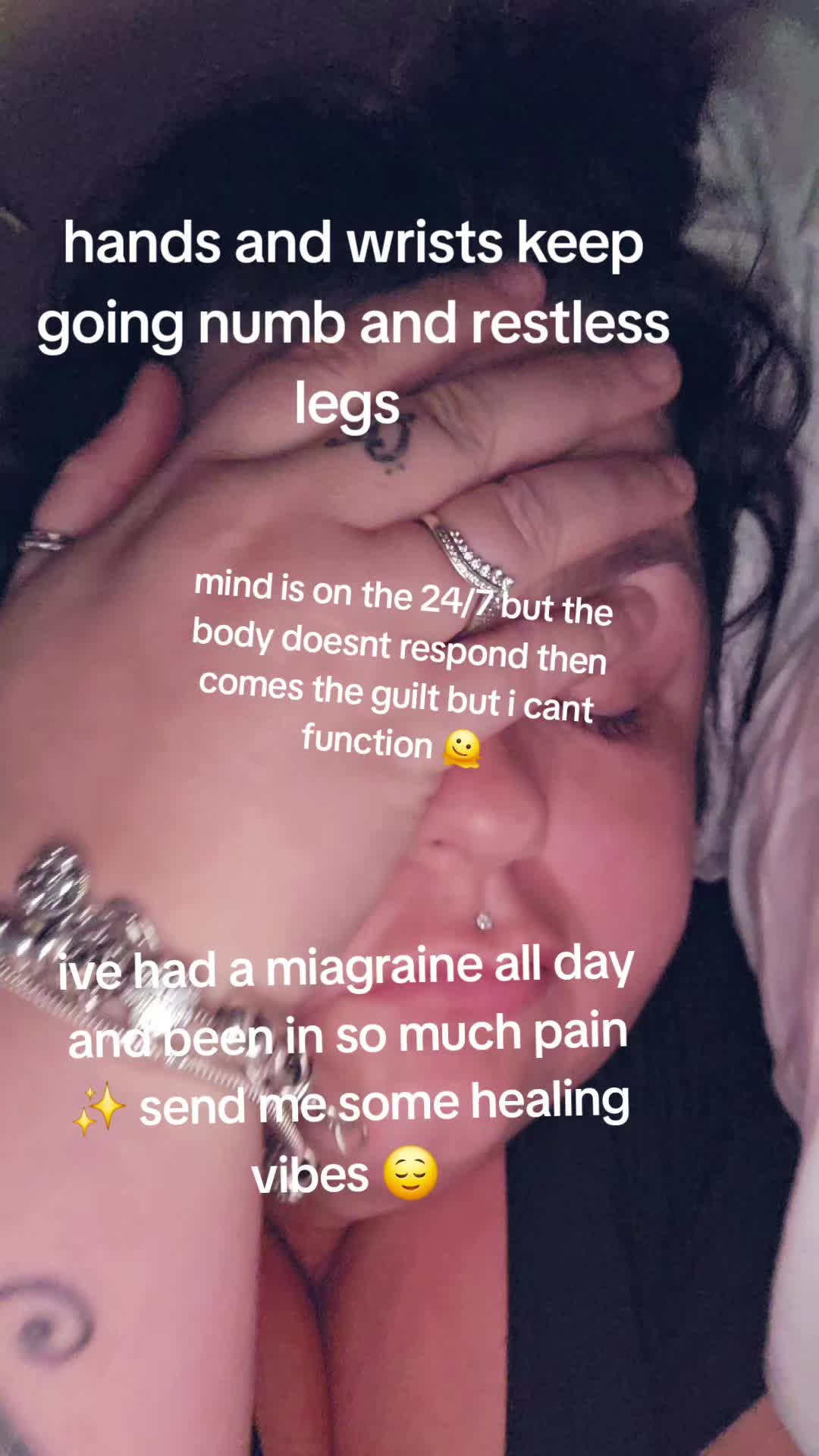 @✨️🄻🄸🄻🅂🅃🄰🅁🄳🄸🅅🄰✨️