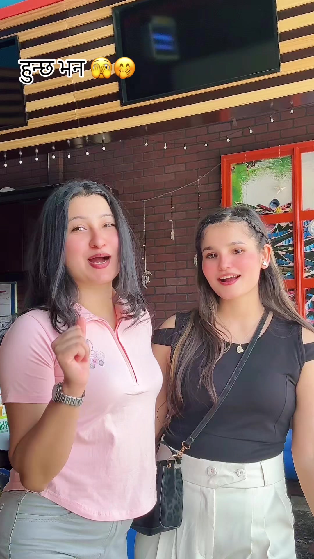 @NeHa ЁЯжЛ