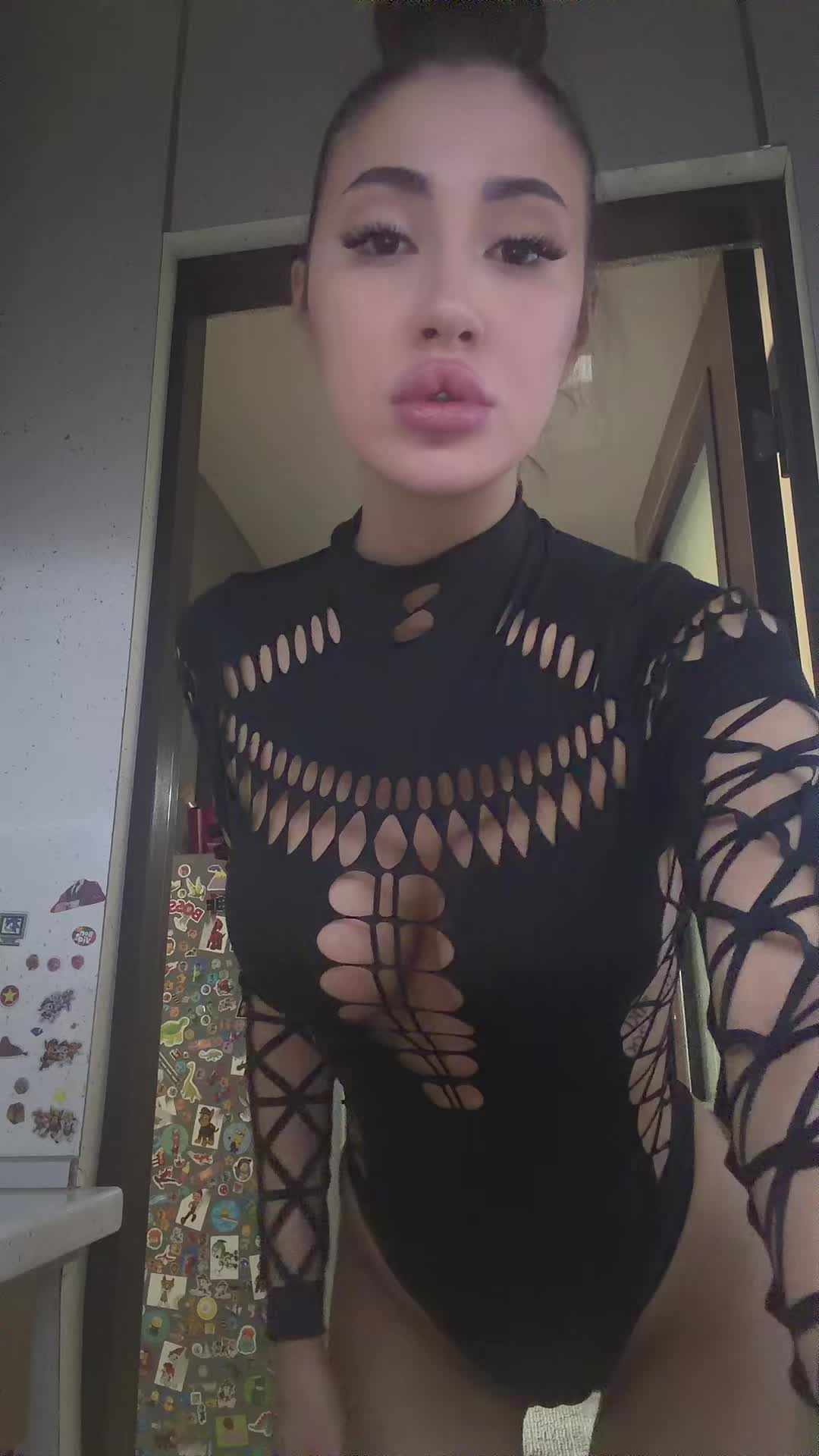 @ririi.www