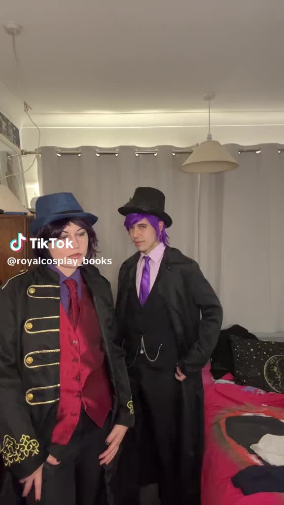 @vox/Alastorcosplay12345