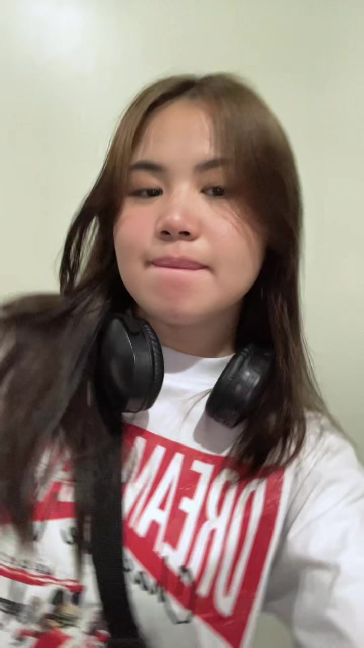 @Desireey.
