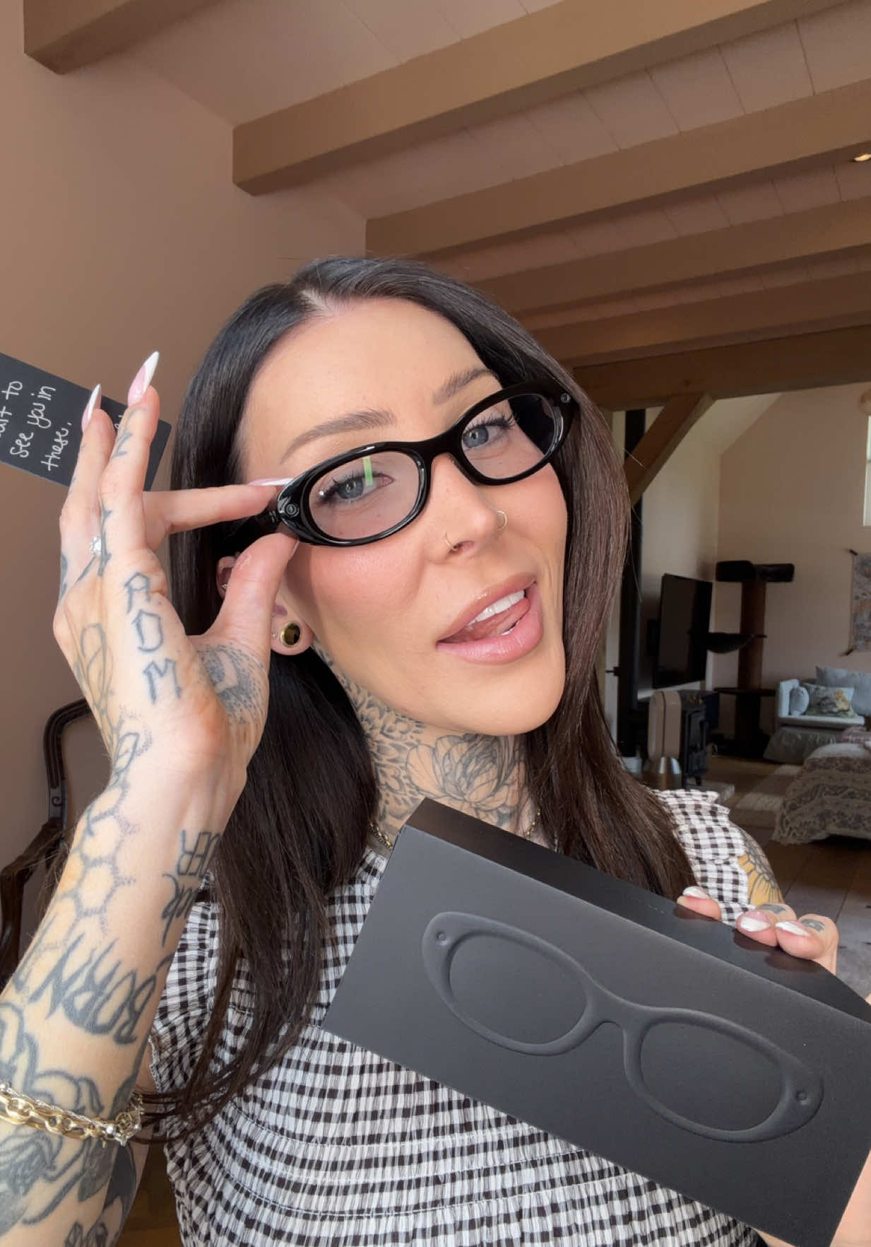 @JessieMaya