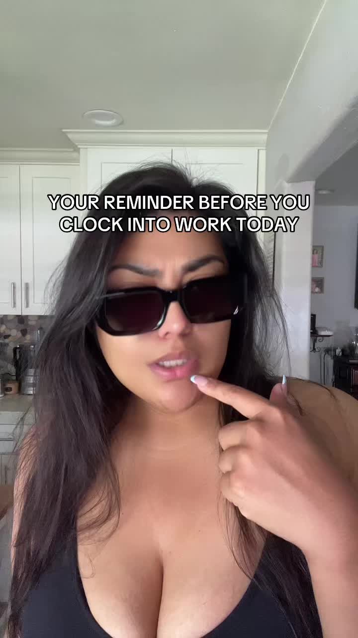 @KarinaOutOfOffice