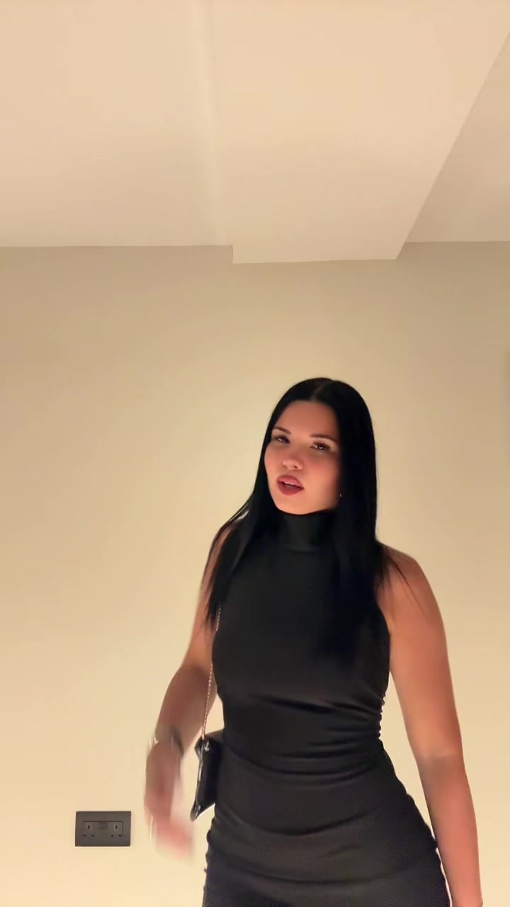 @AngelaDeMaria