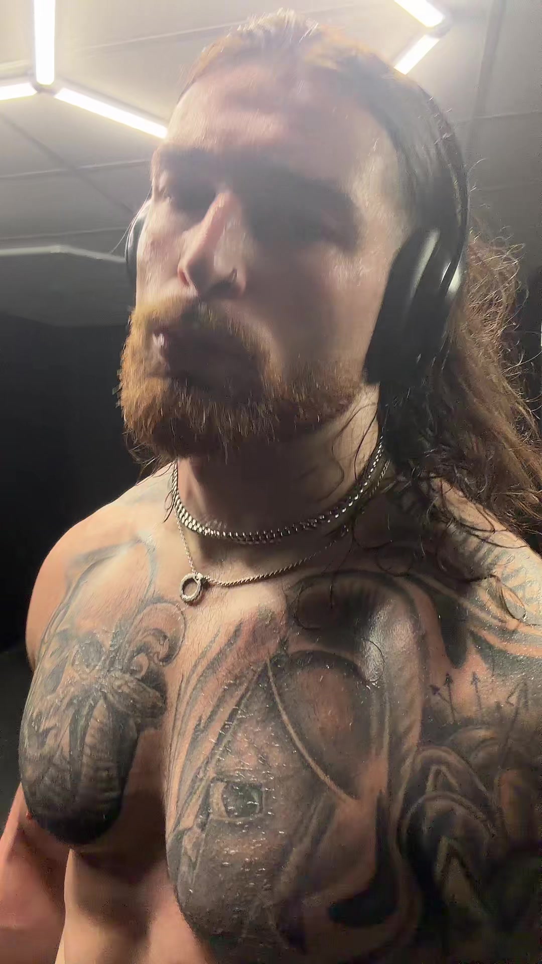 @ethanchris