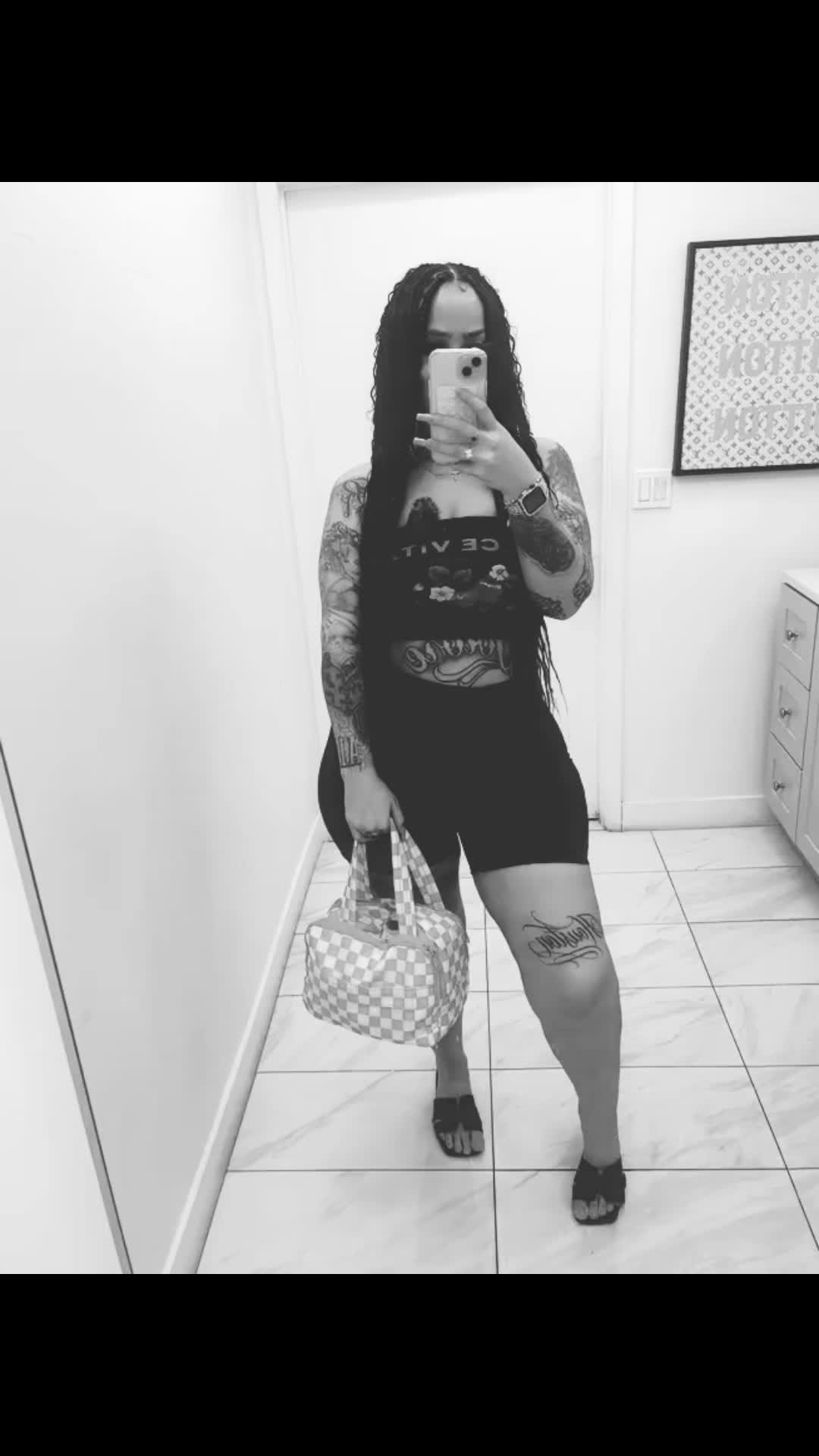 @L.Wlsn_
