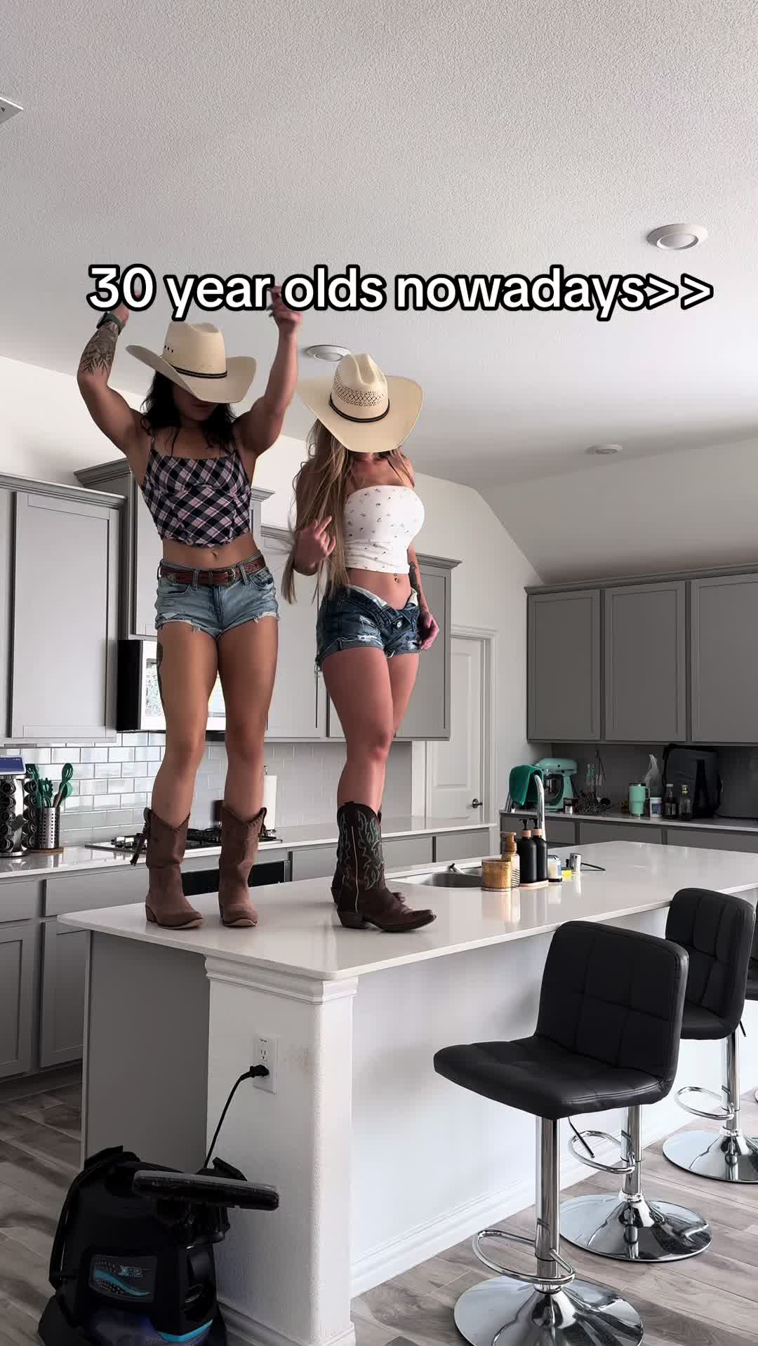 @Disneyy