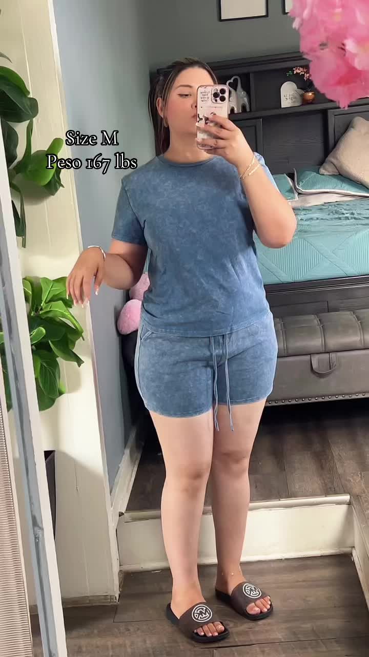 @Noemi Castro♡