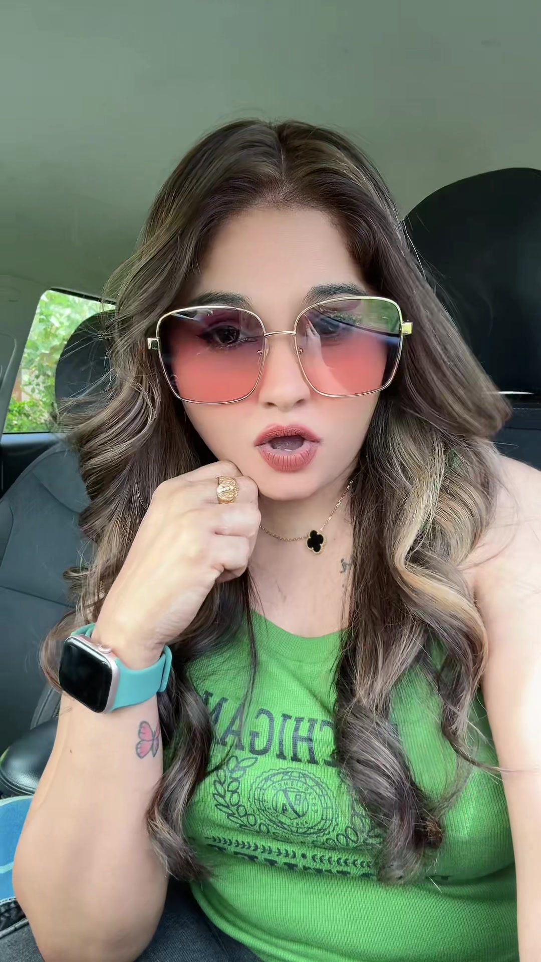 @SEXYNADIA123
