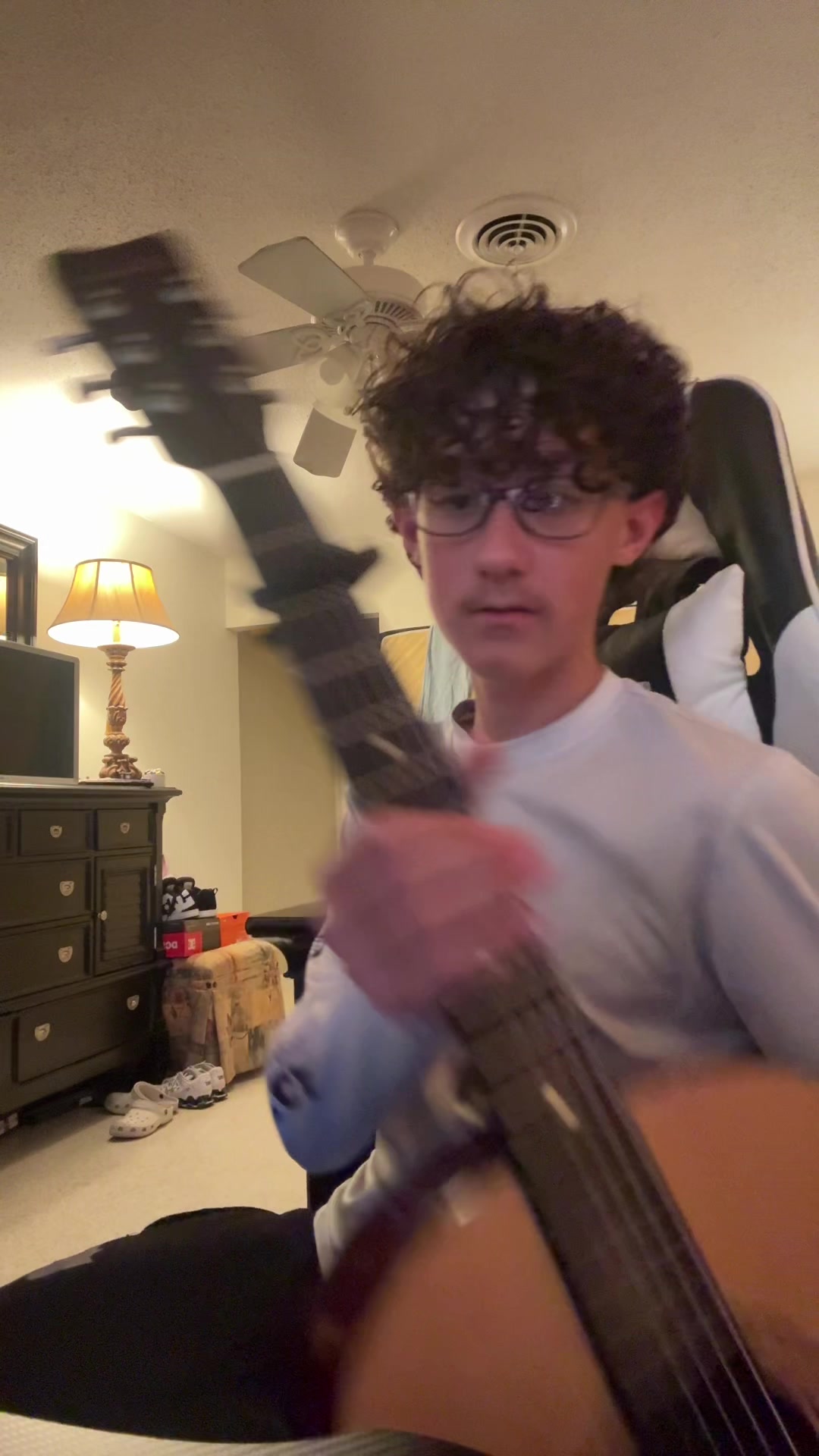 @Tj_lovesCreed🤘🎸