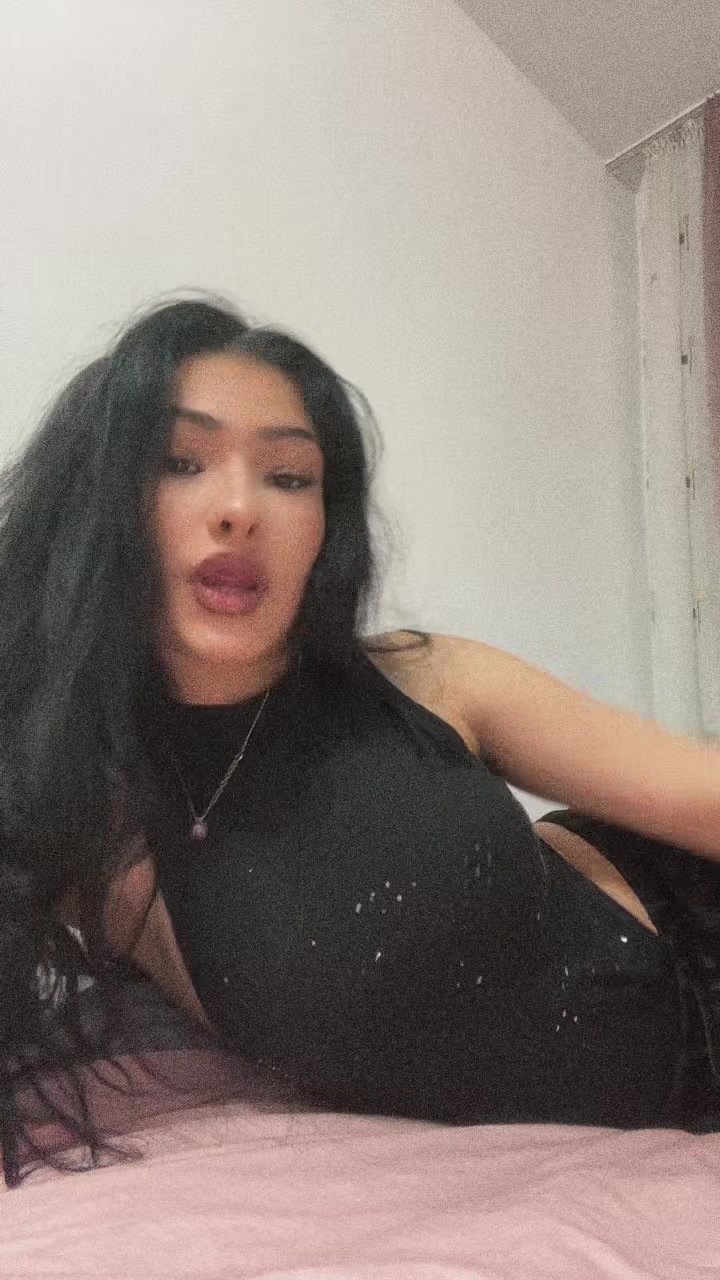 @_.gina_.aaa