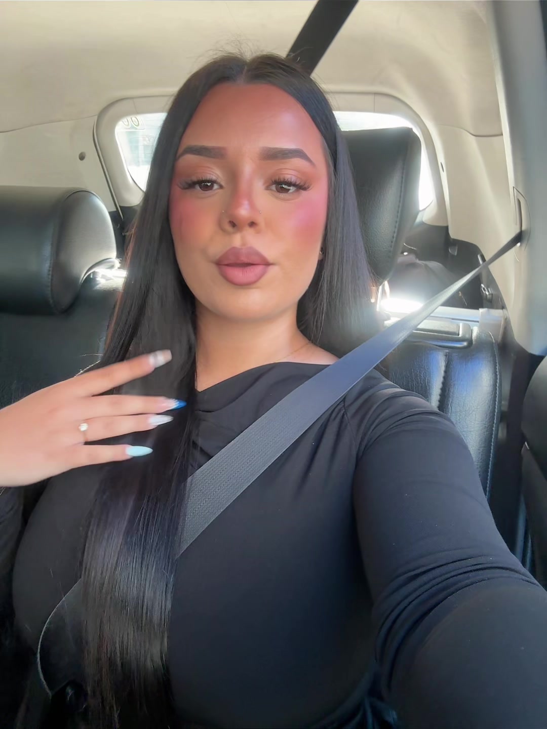 @yraya