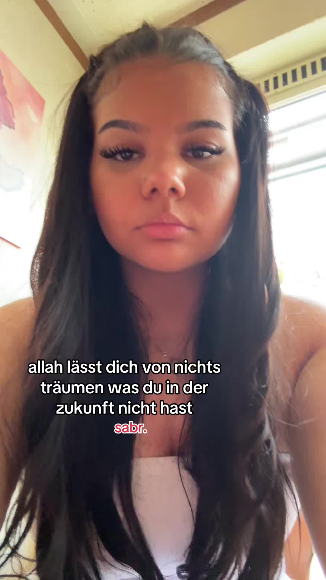 @🌩️