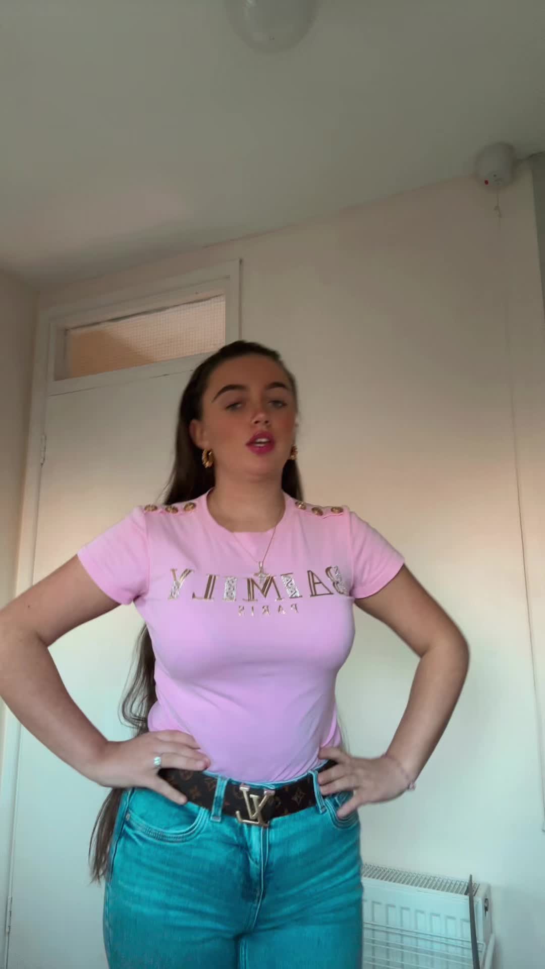 @𝓔𝓲𝓵𝓮𝓮𝓷 𝓬𝓪𝓼𝓮𝔂 👸🏽❤️