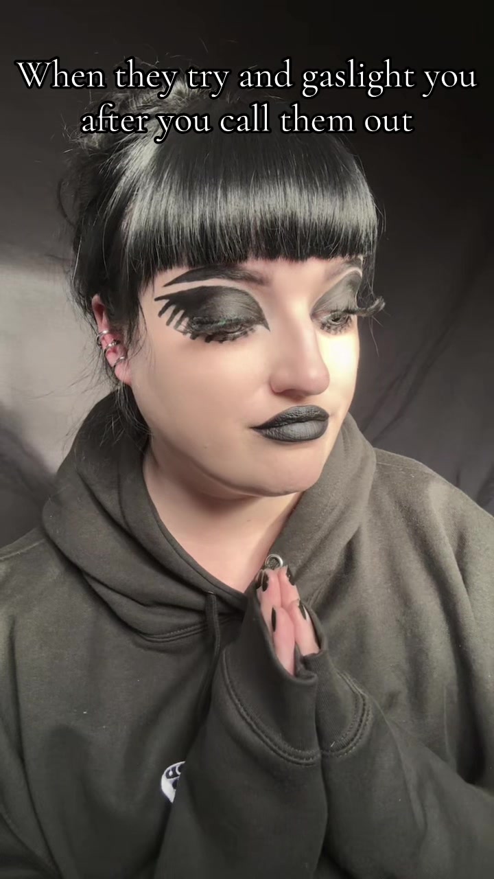 @Éírí 🦇