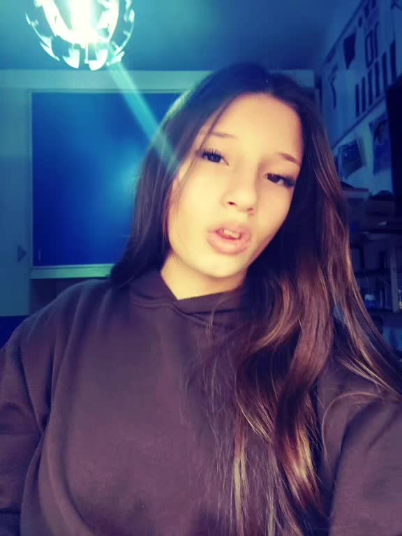@𝓰𝓲𝓾𝓰𝓲𝓾🧿