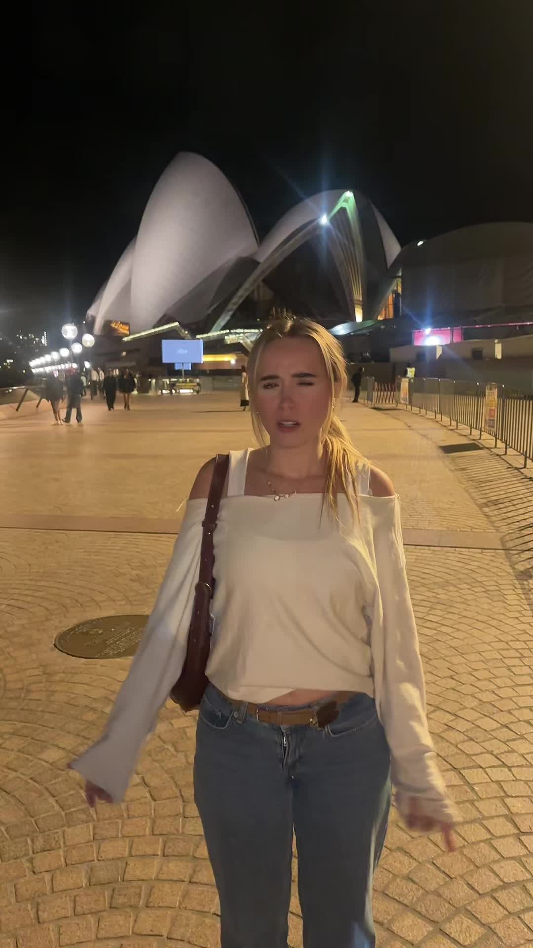 @Lily Elliott