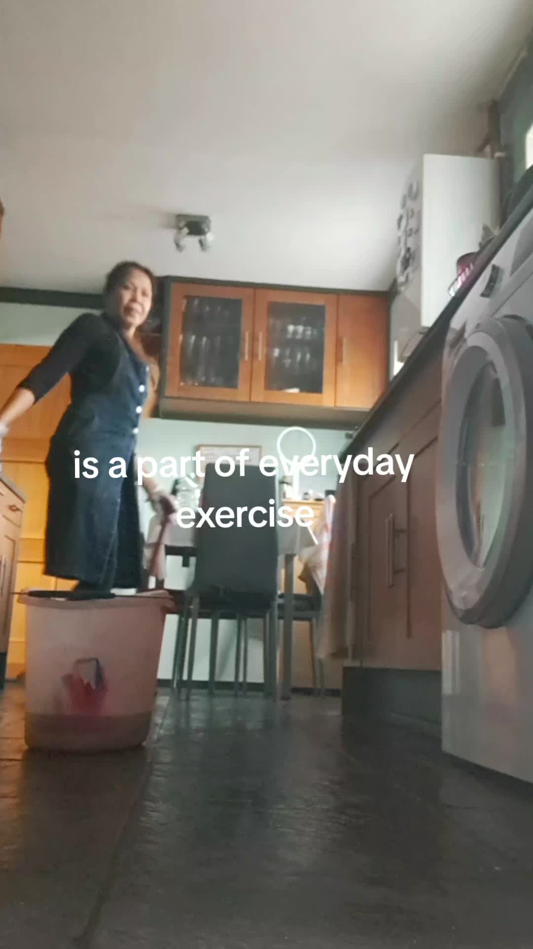 @lolagrams_05