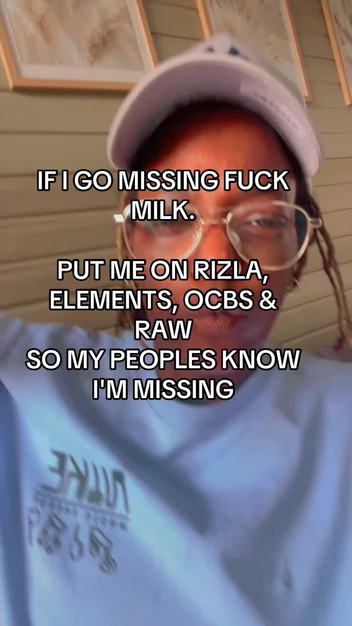 @C H E Z
