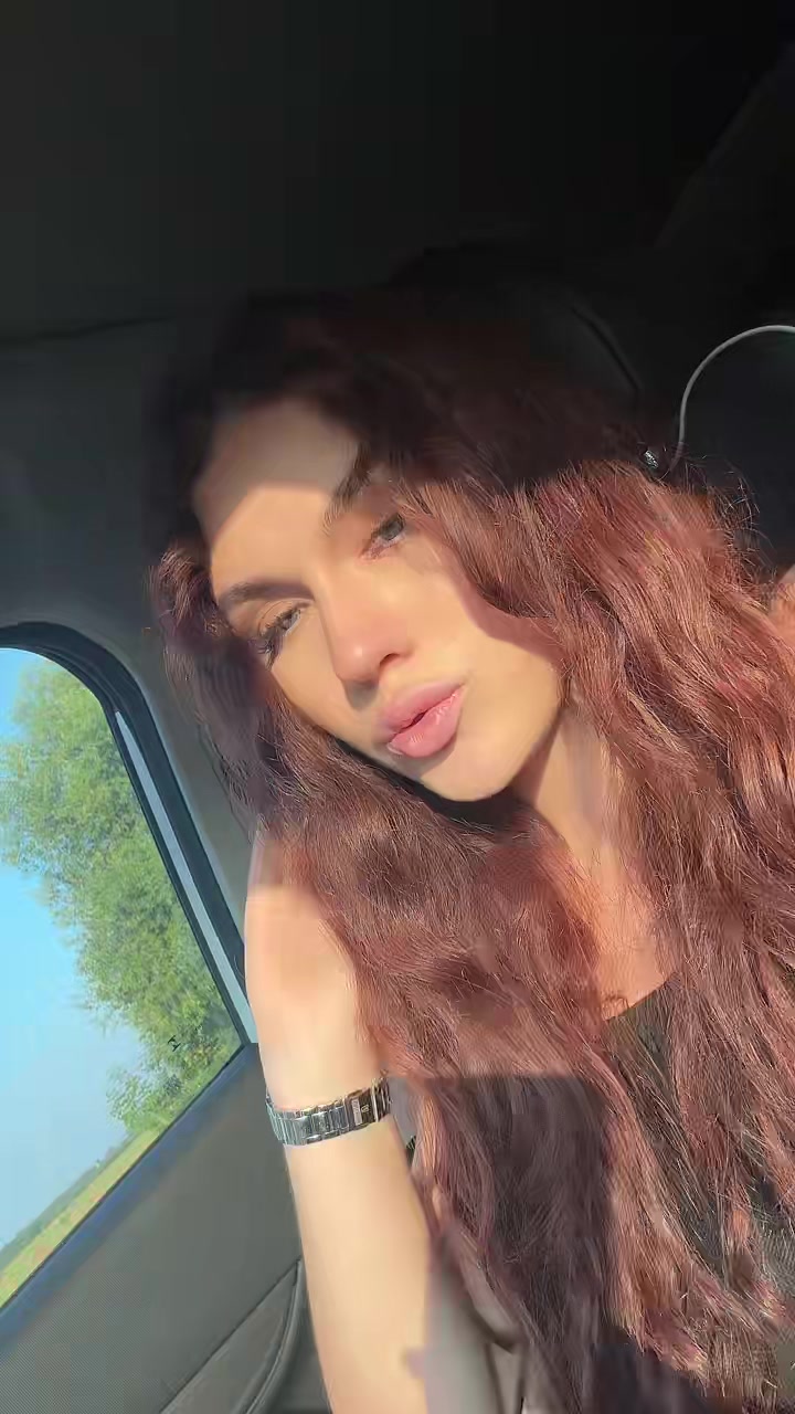 @angelina_korotkova