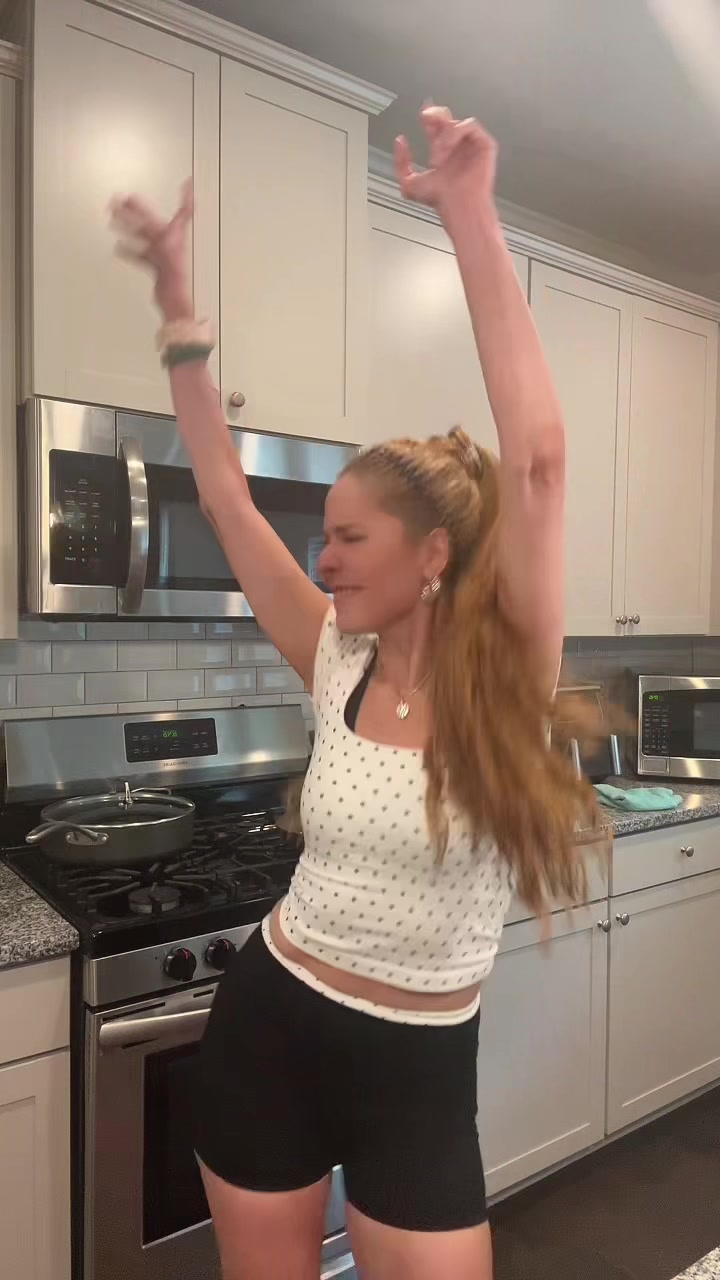 @marcelaknobf