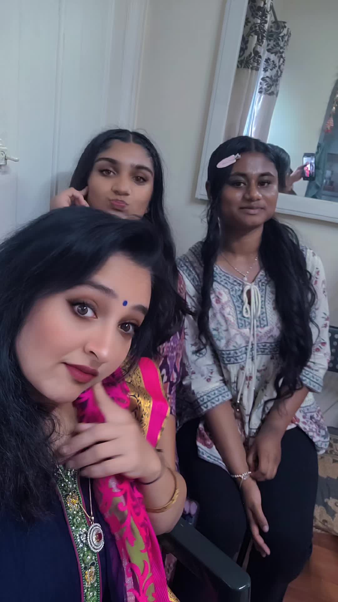 @komalself love ❤️ 😍 💖